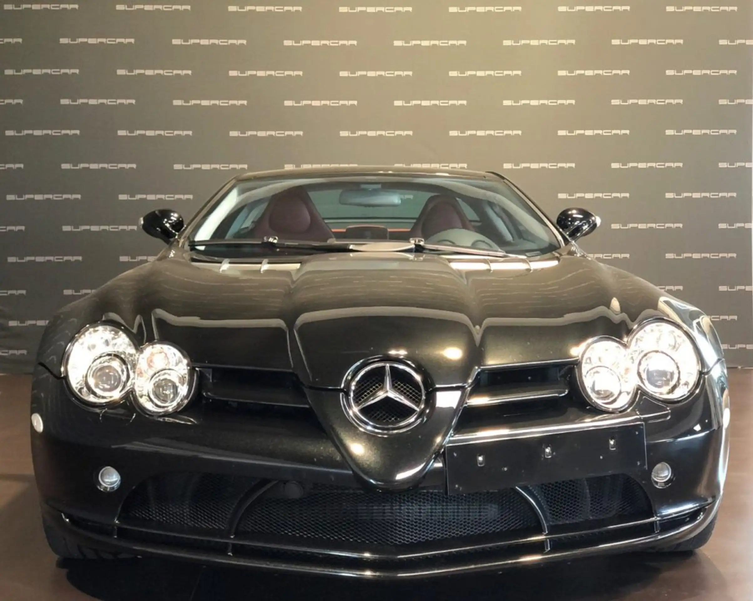 Mercedes-Benz - SLR