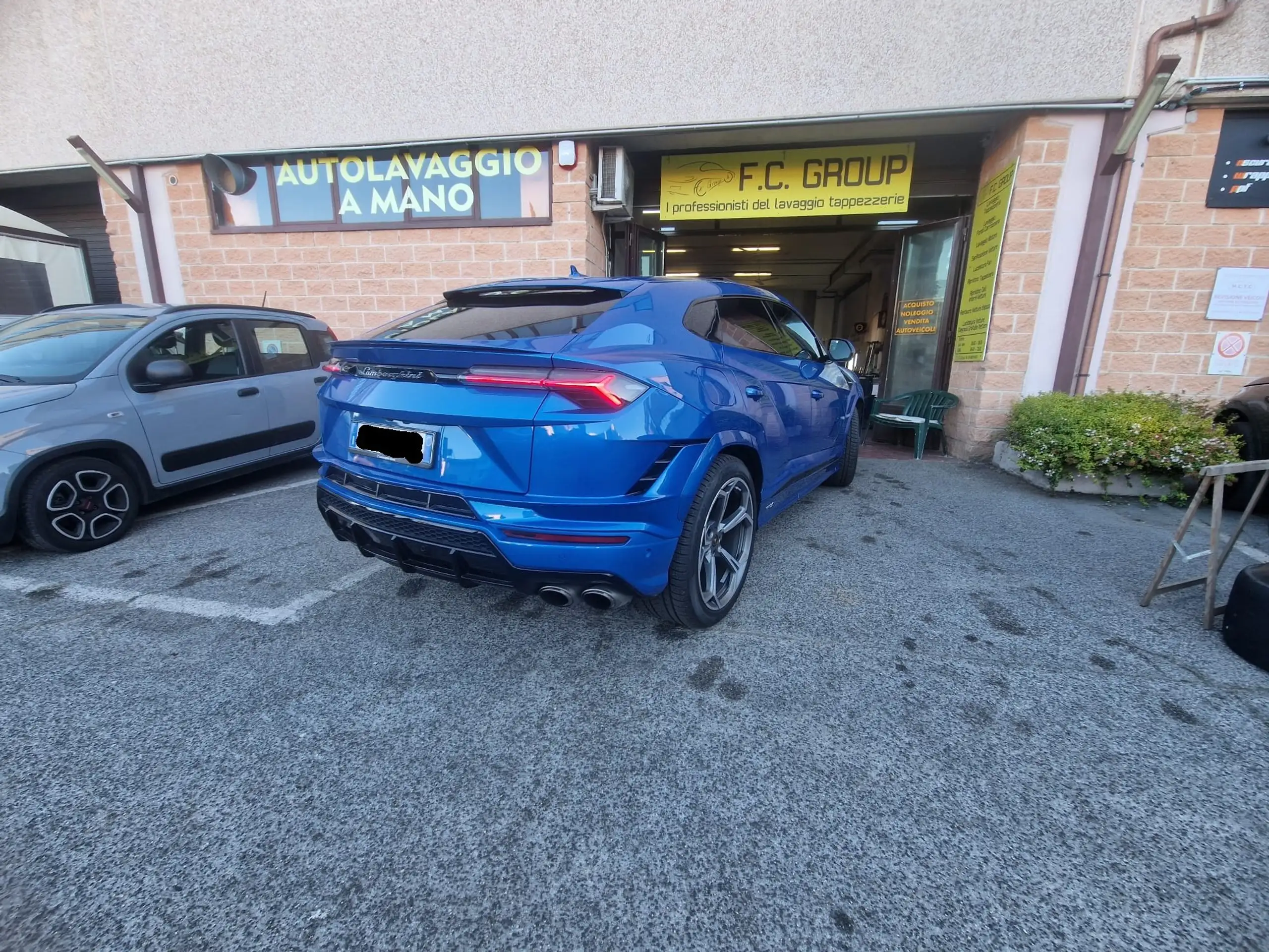 Lamborghini - Urus