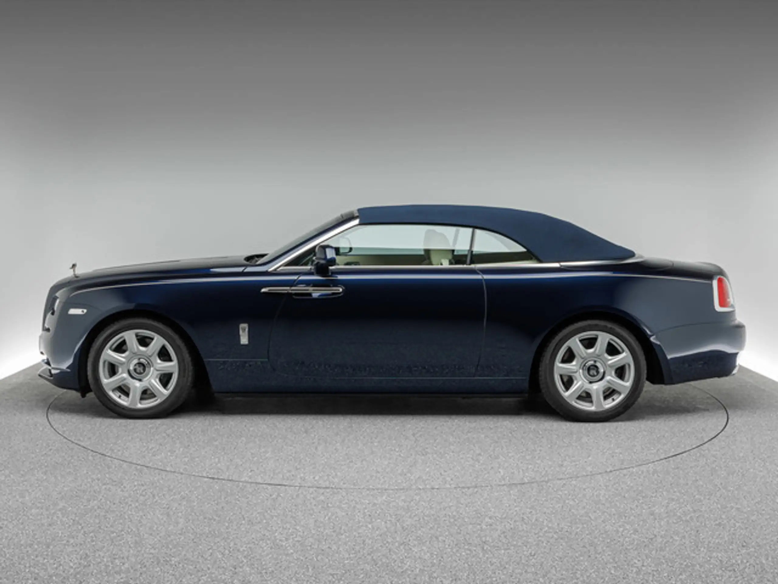 Rolls-Royce - Dawn