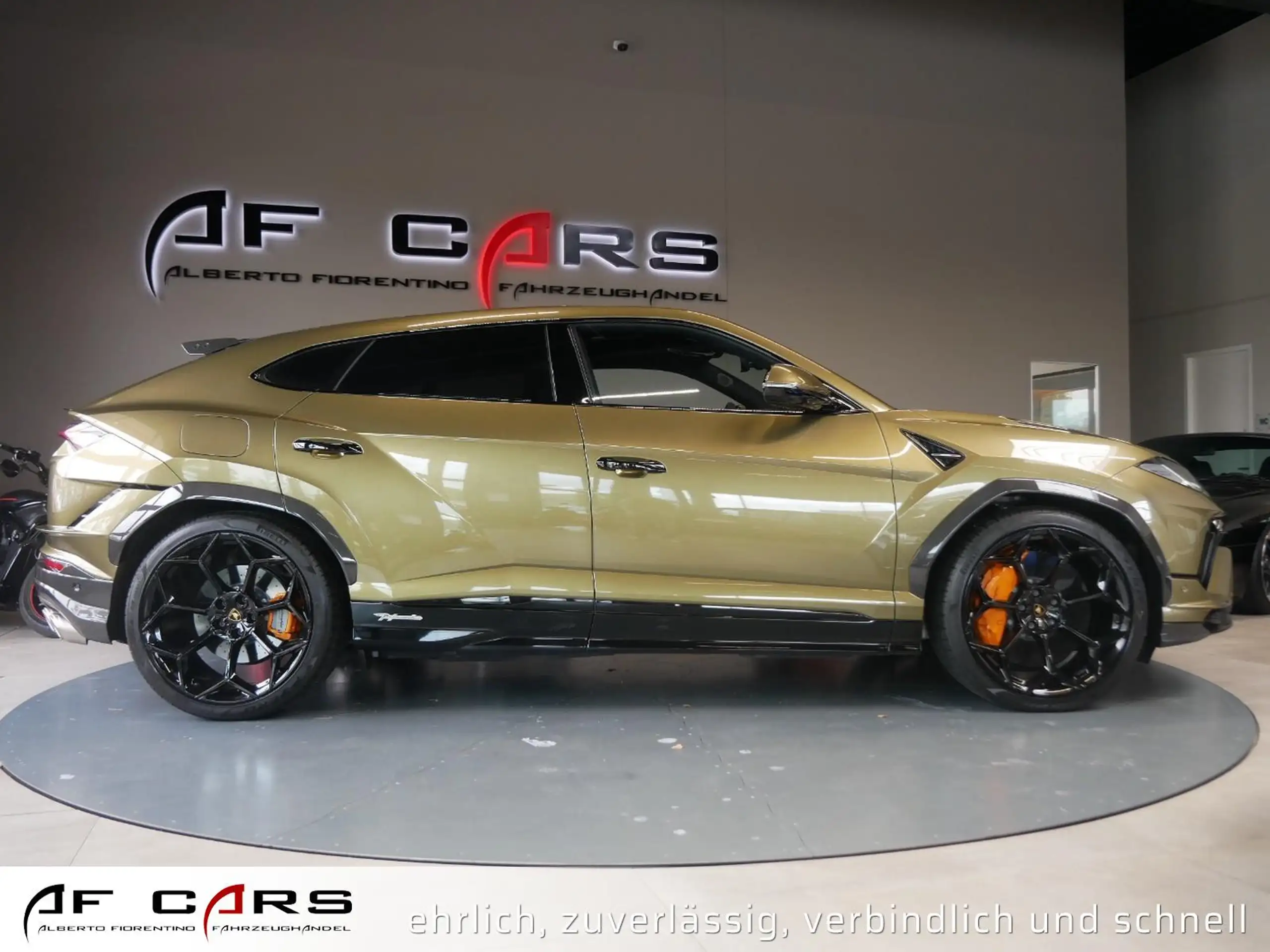 Lamborghini - Urus