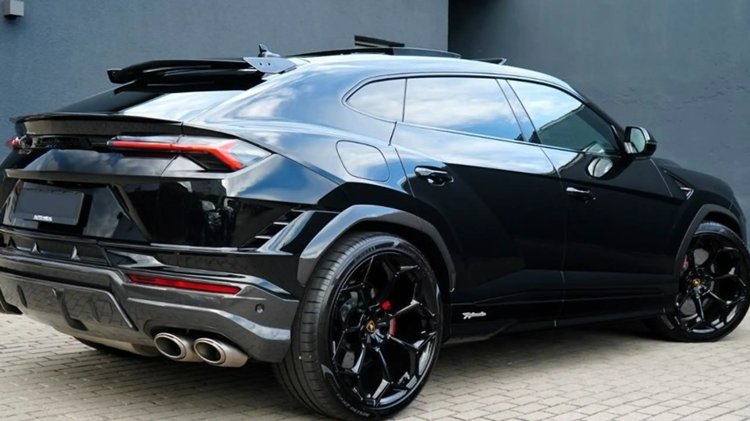 Lamborghini - Urus