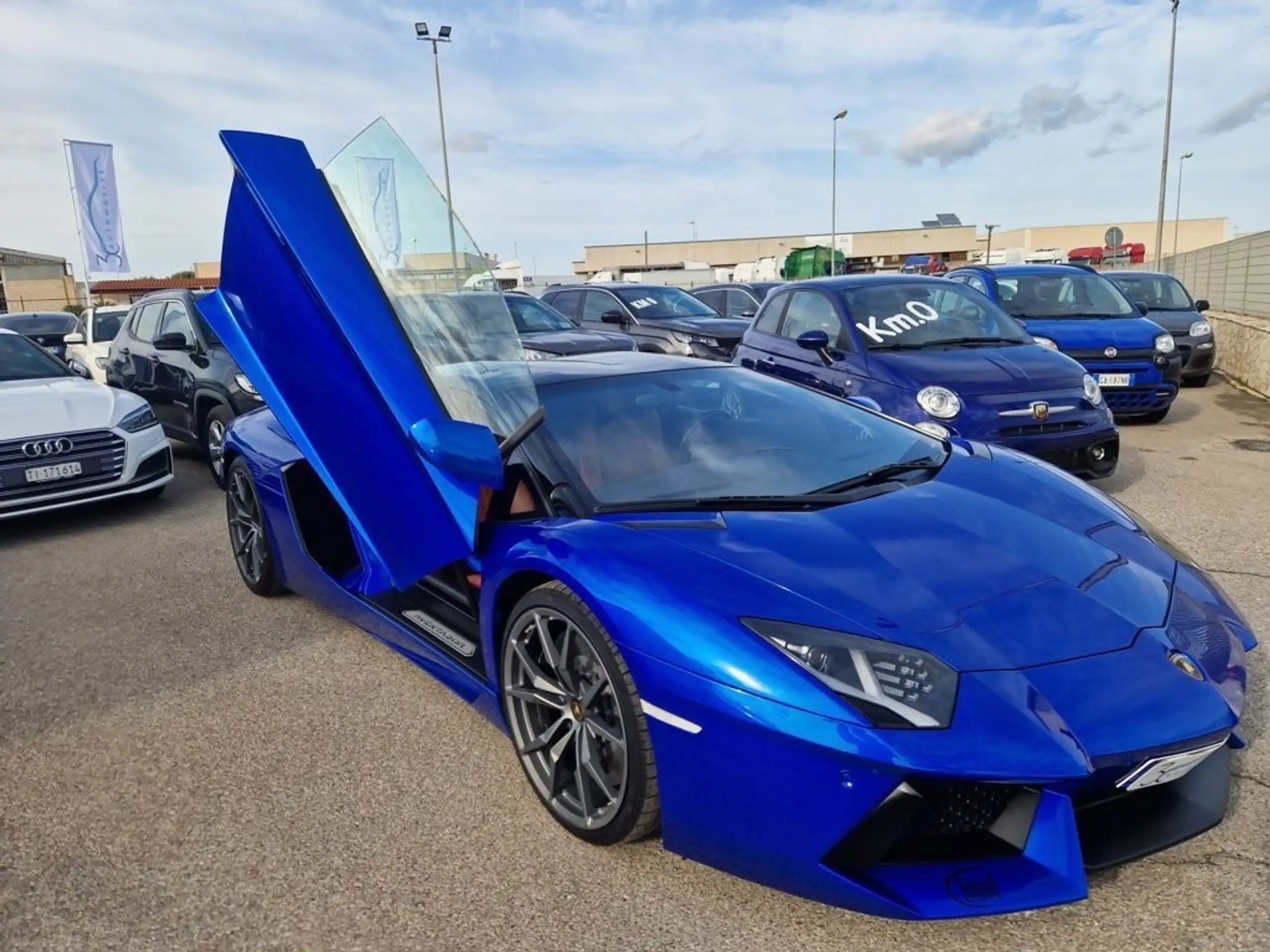 Lamborghini - Aventador