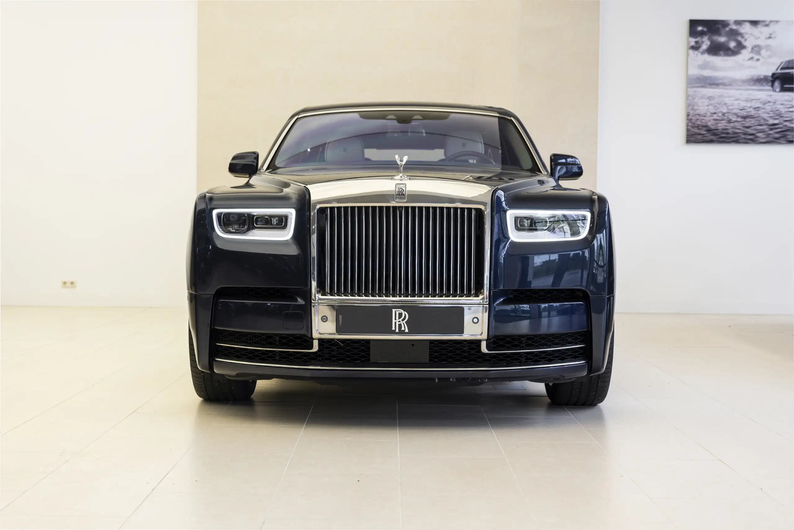 Rolls-Royce - Phantom