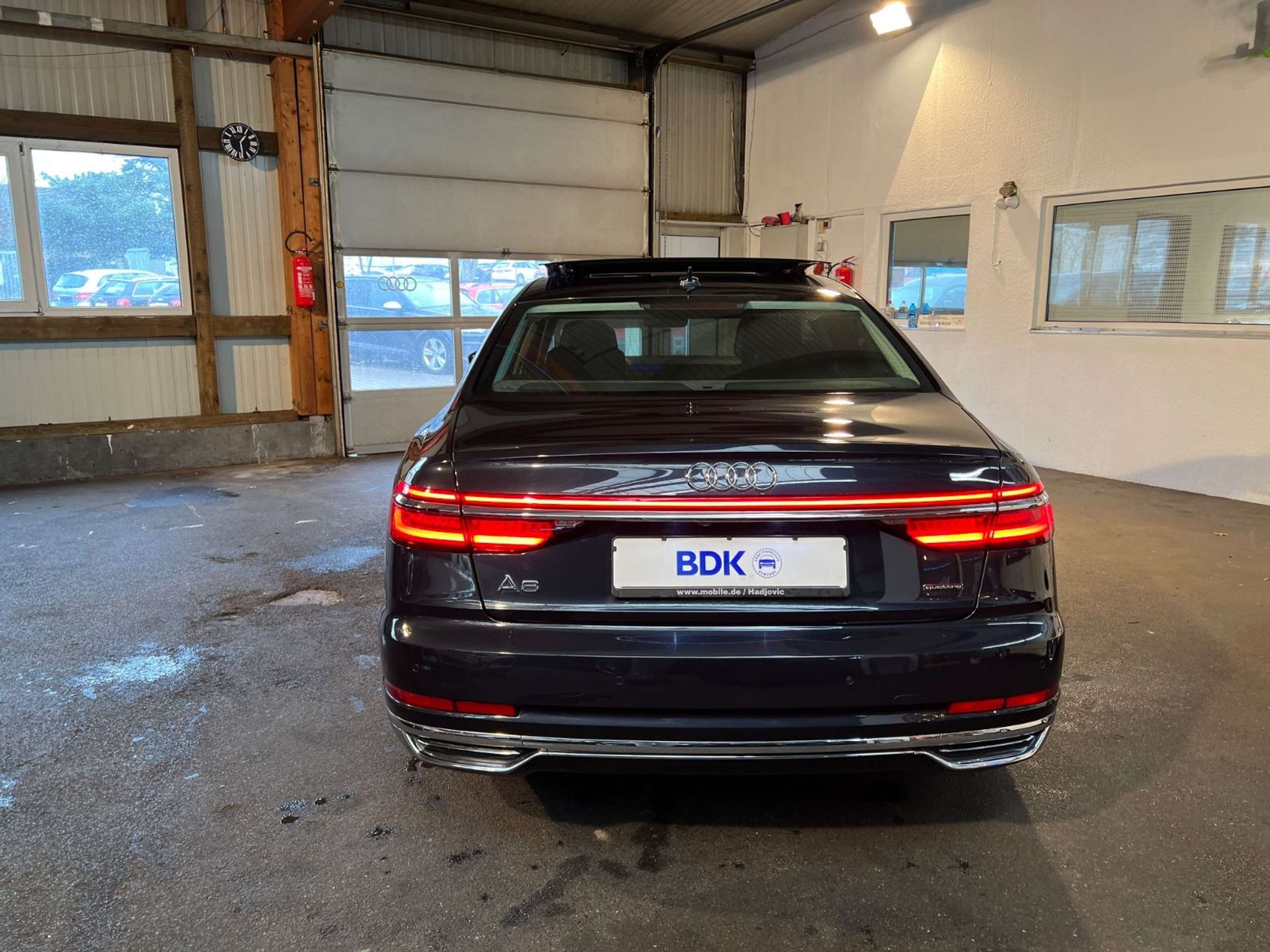 Audi - A8