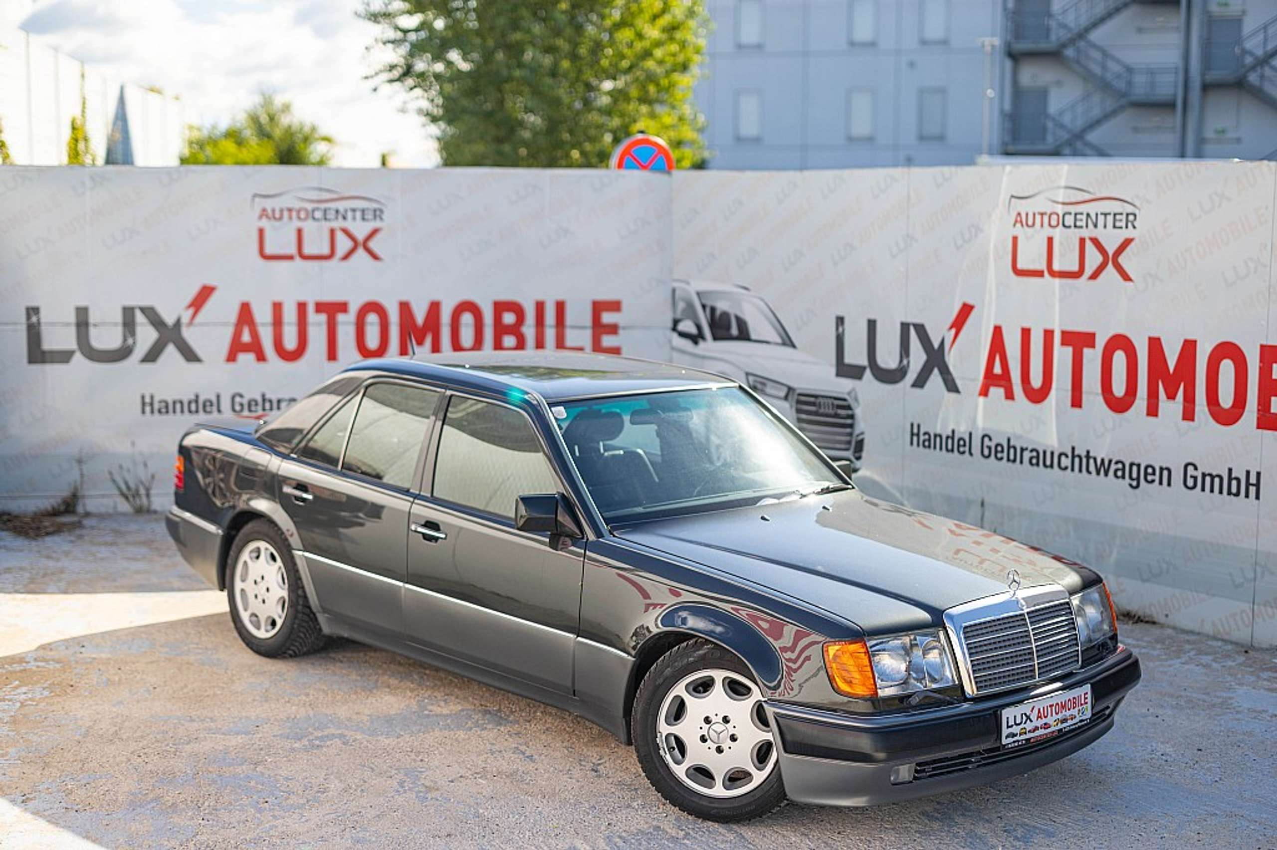 Mercedes-Benz - E 500