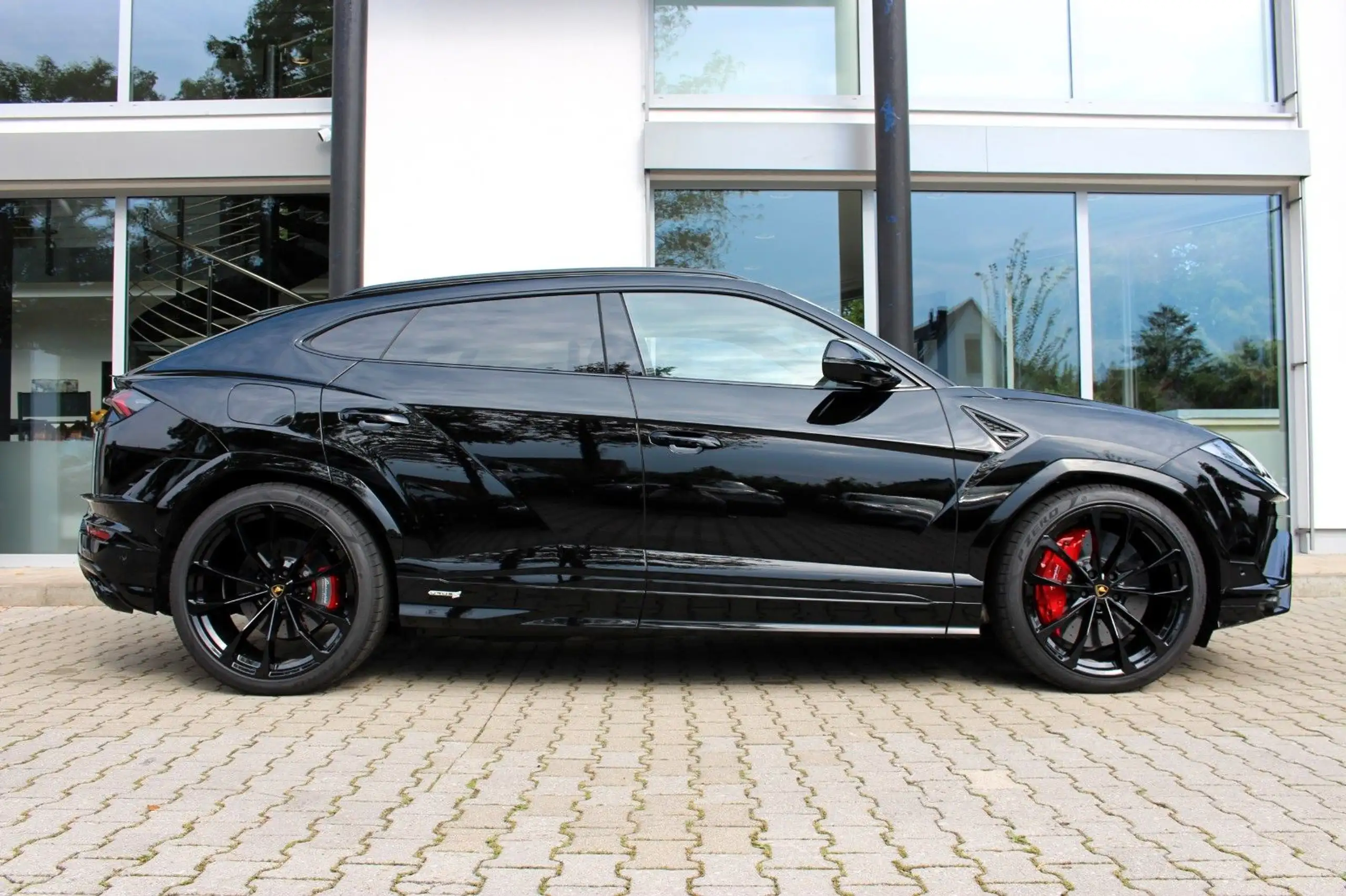 Lamborghini - Urus