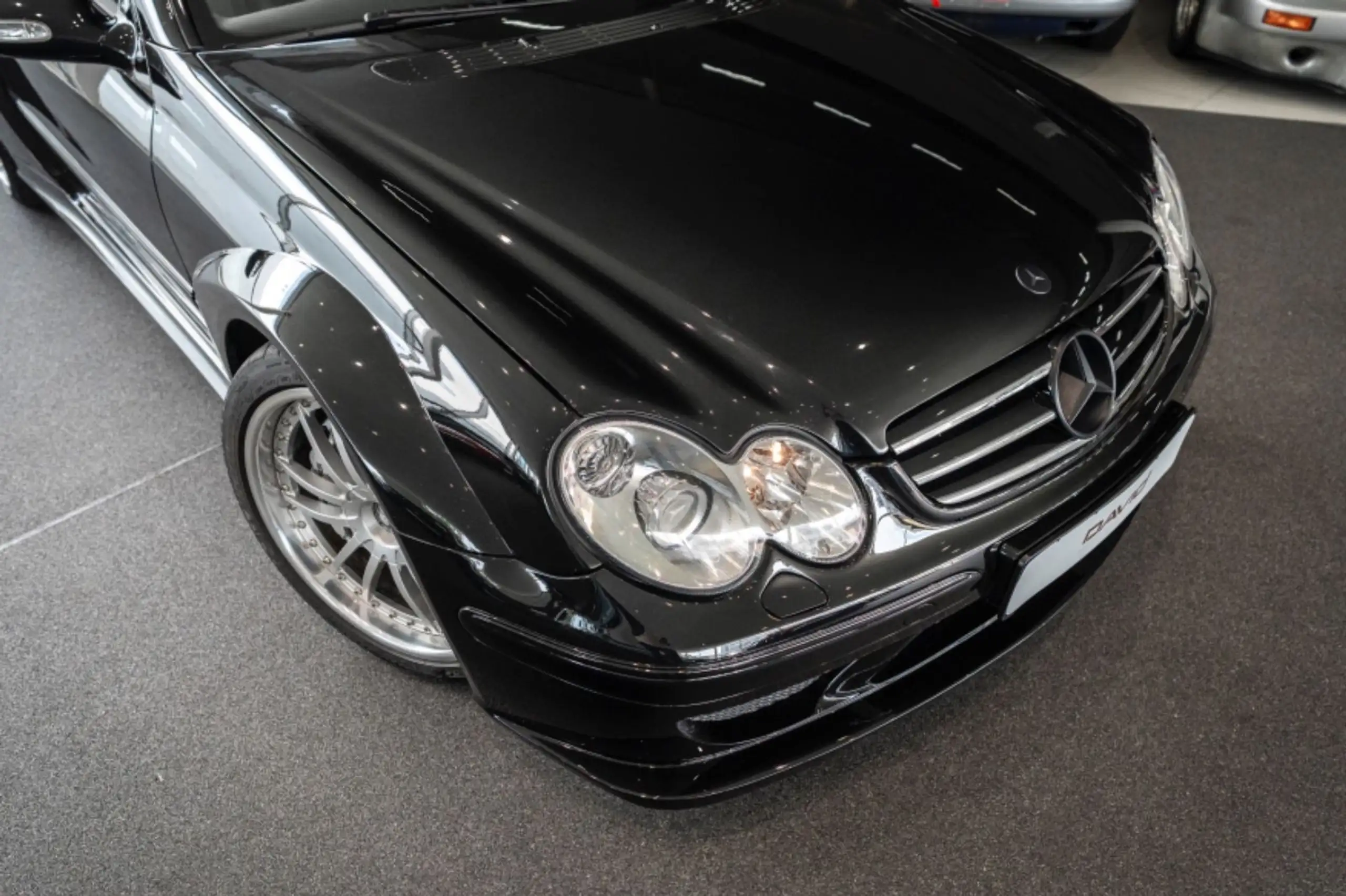 Mercedes-Benz - CLK 55 AMG