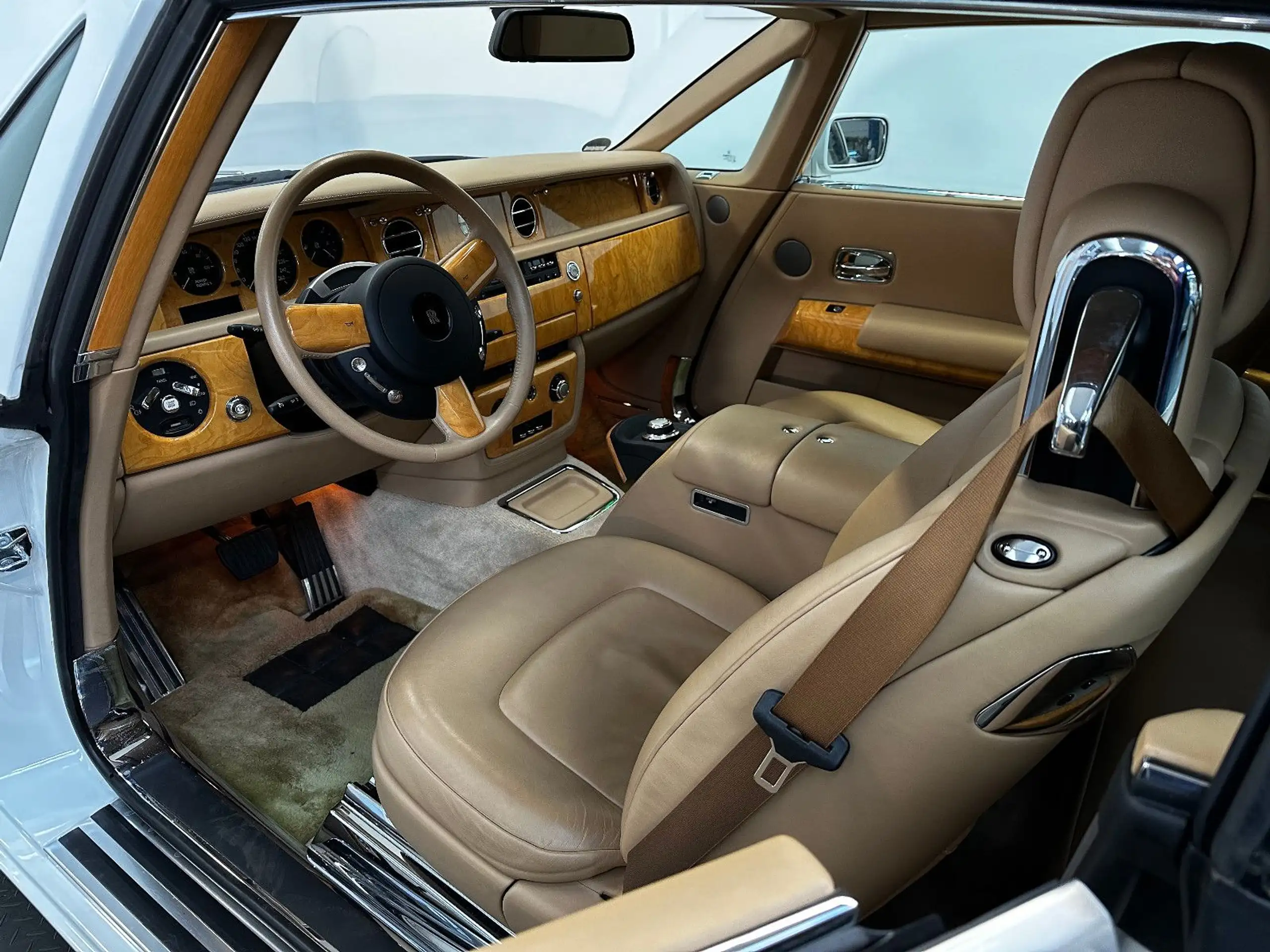 Rolls-Royce - Phantom