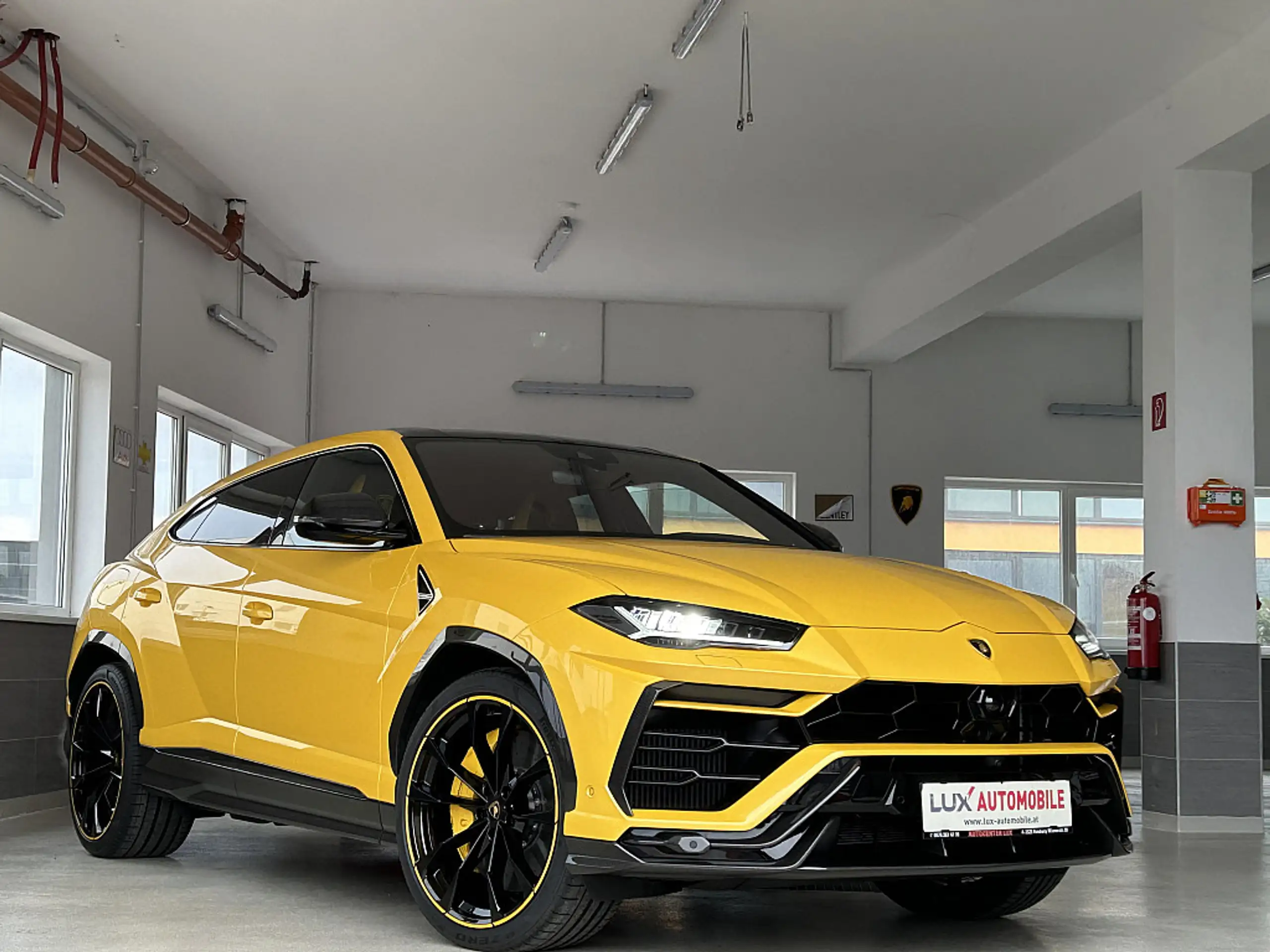 Lamborghini - Urus