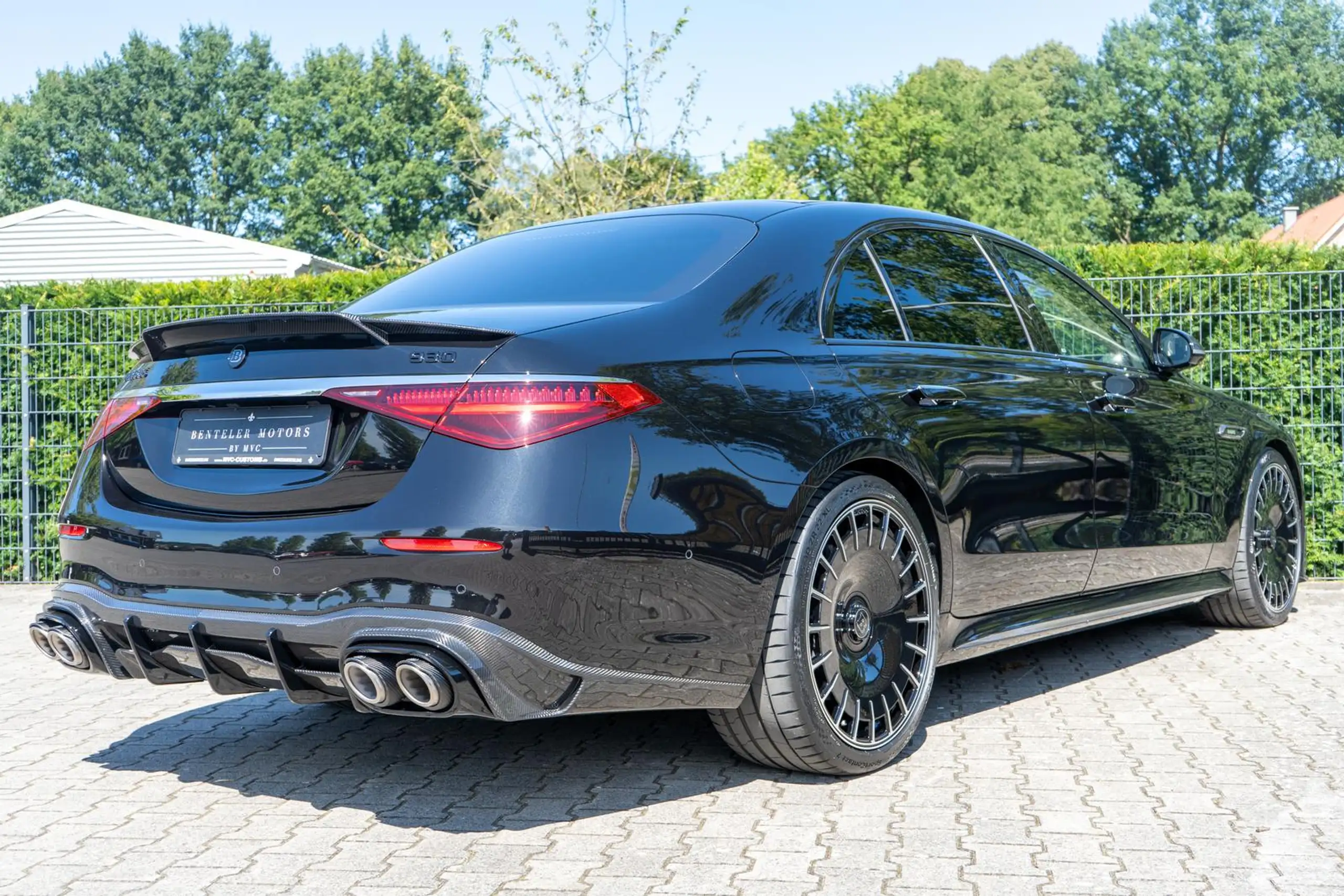 Mercedes-Benz - S 63 AMG