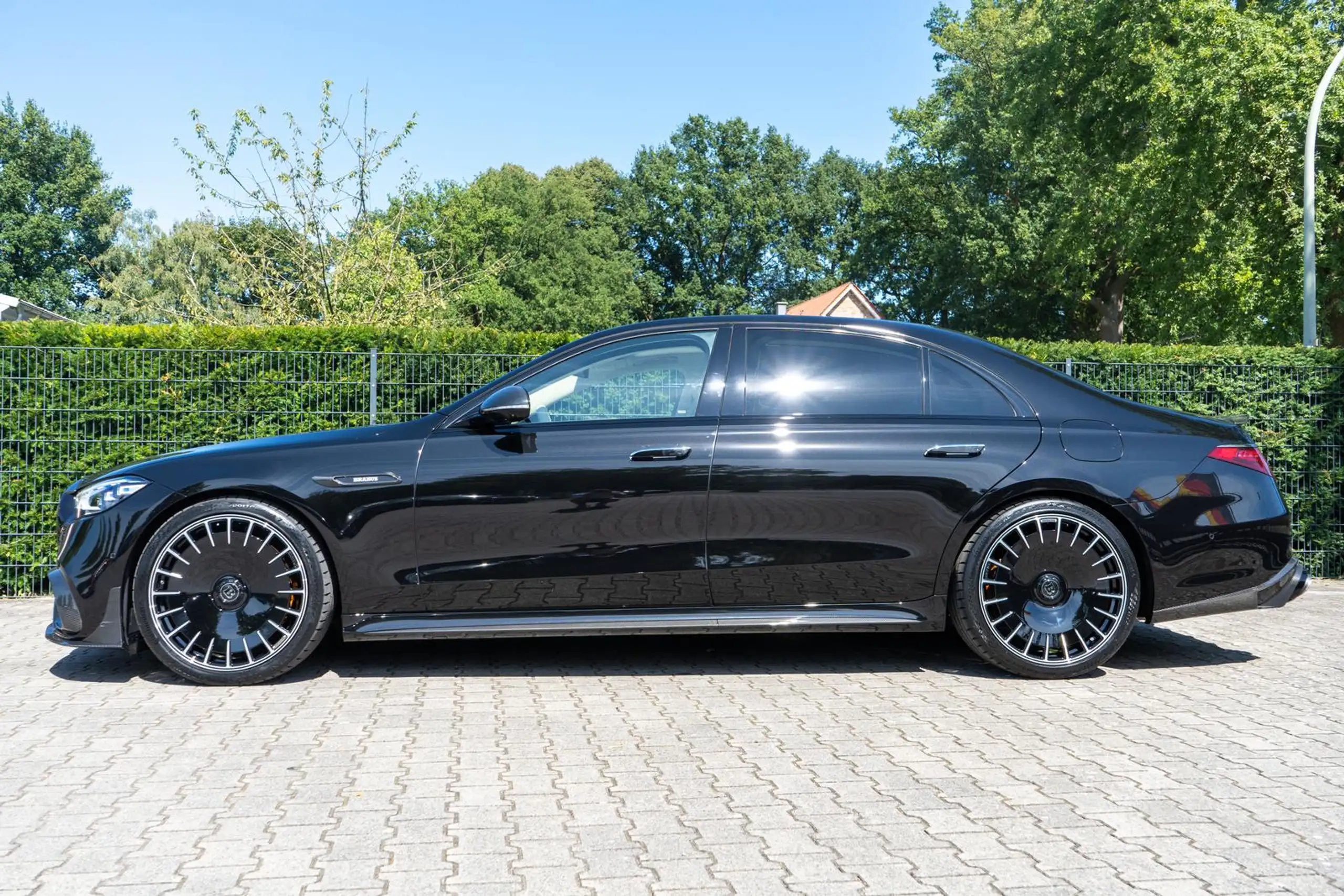 Mercedes-Benz - S 63 AMG