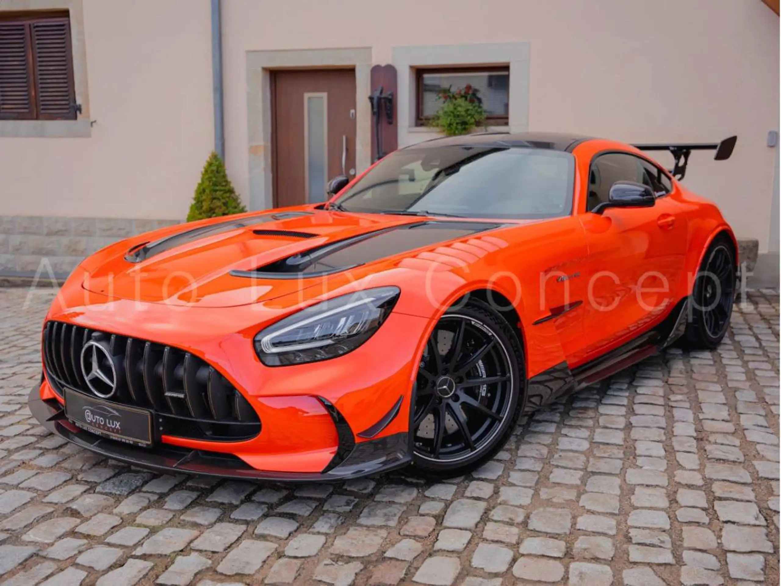 Mercedes-Benz - AMG GT