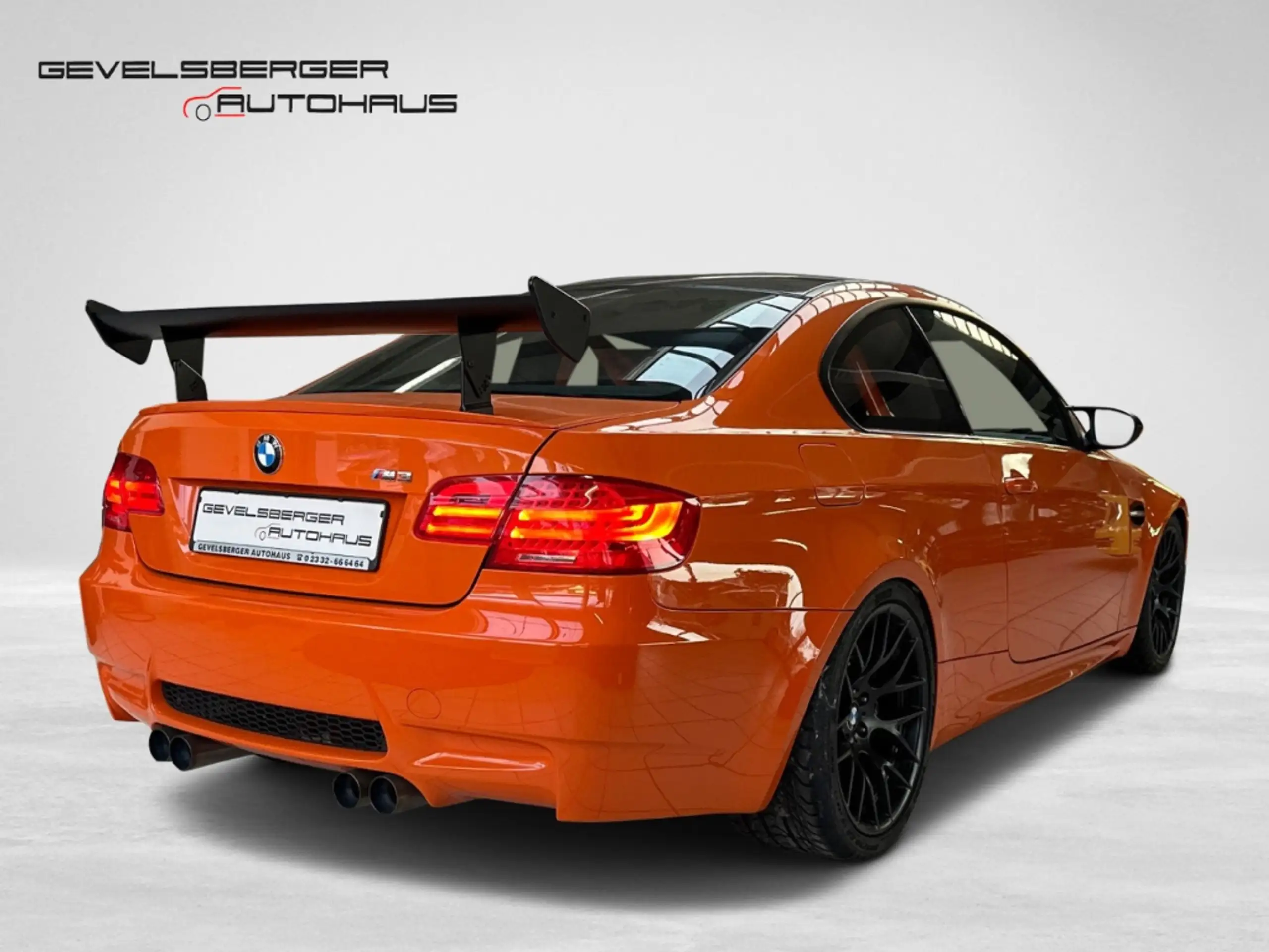 BMW - M3