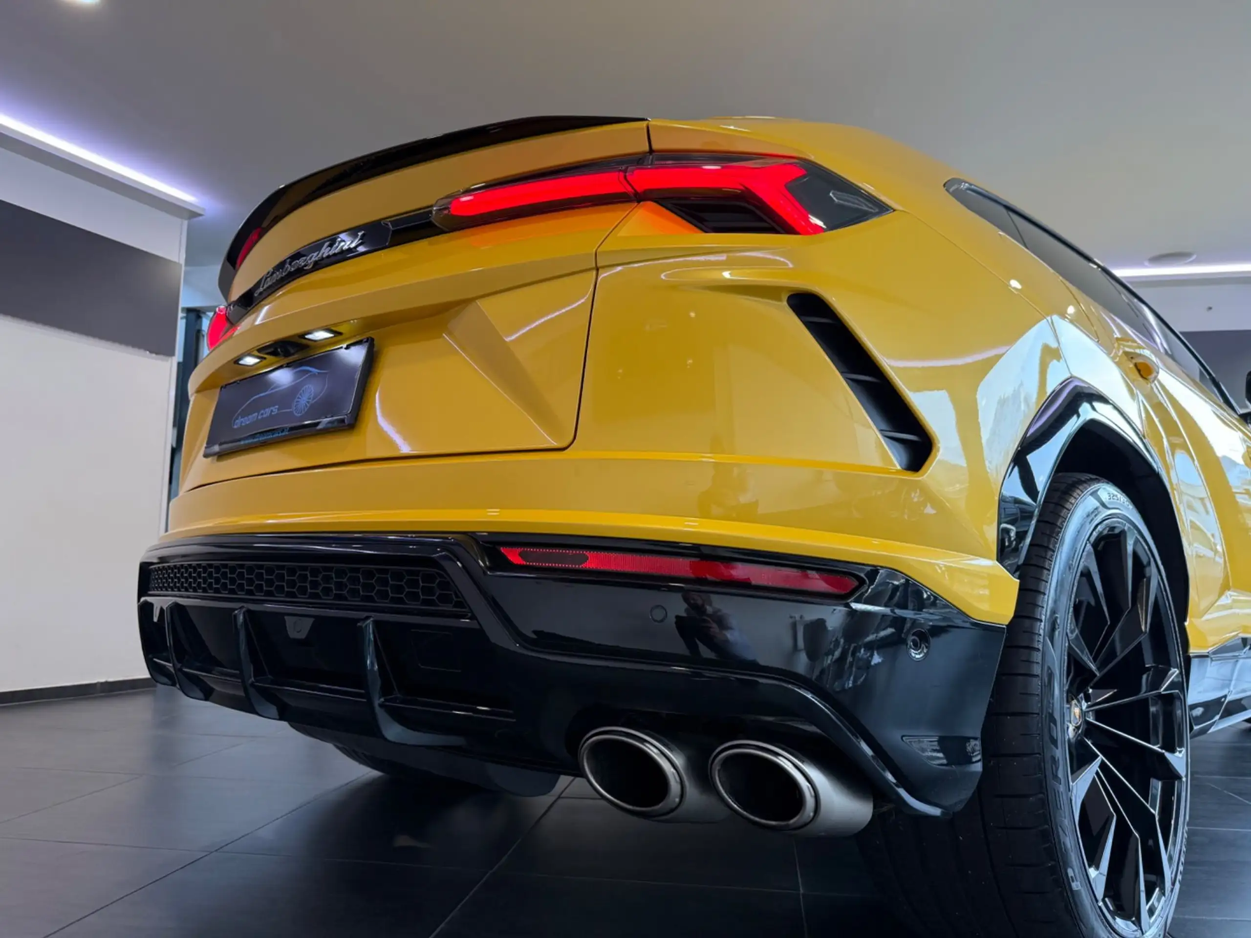 Lamborghini - Urus