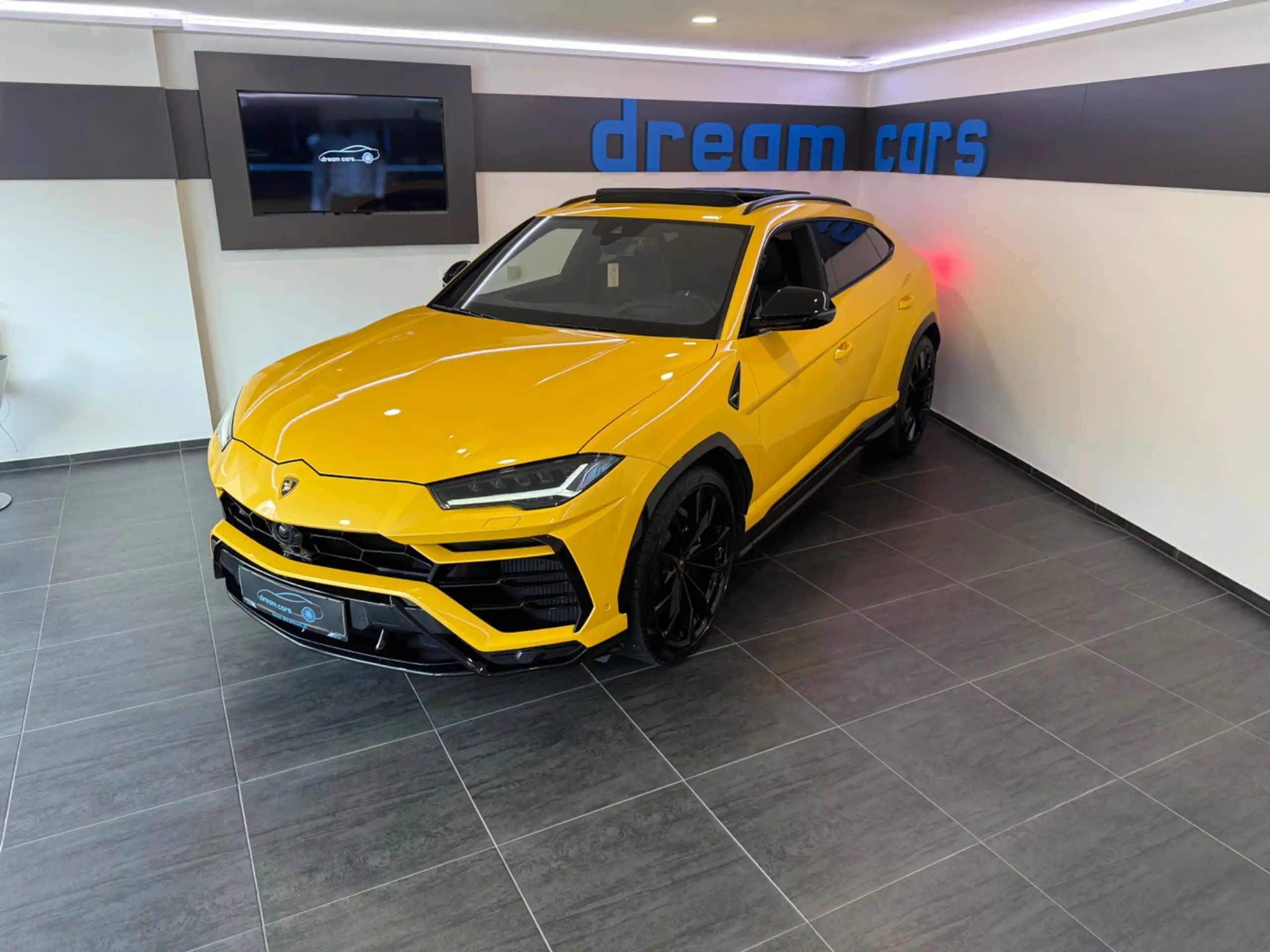 Lamborghini - Urus