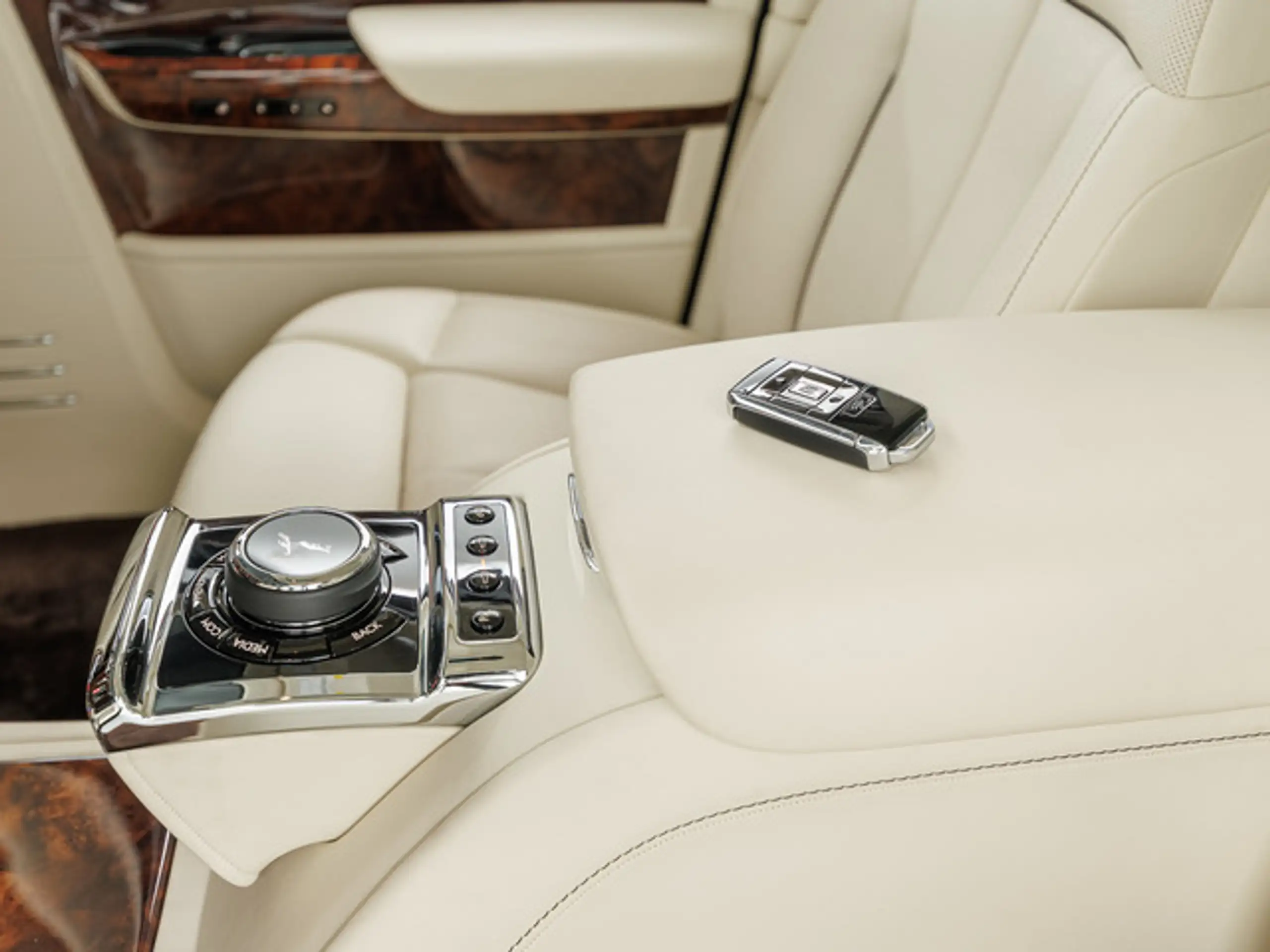 Rolls-Royce - Phantom