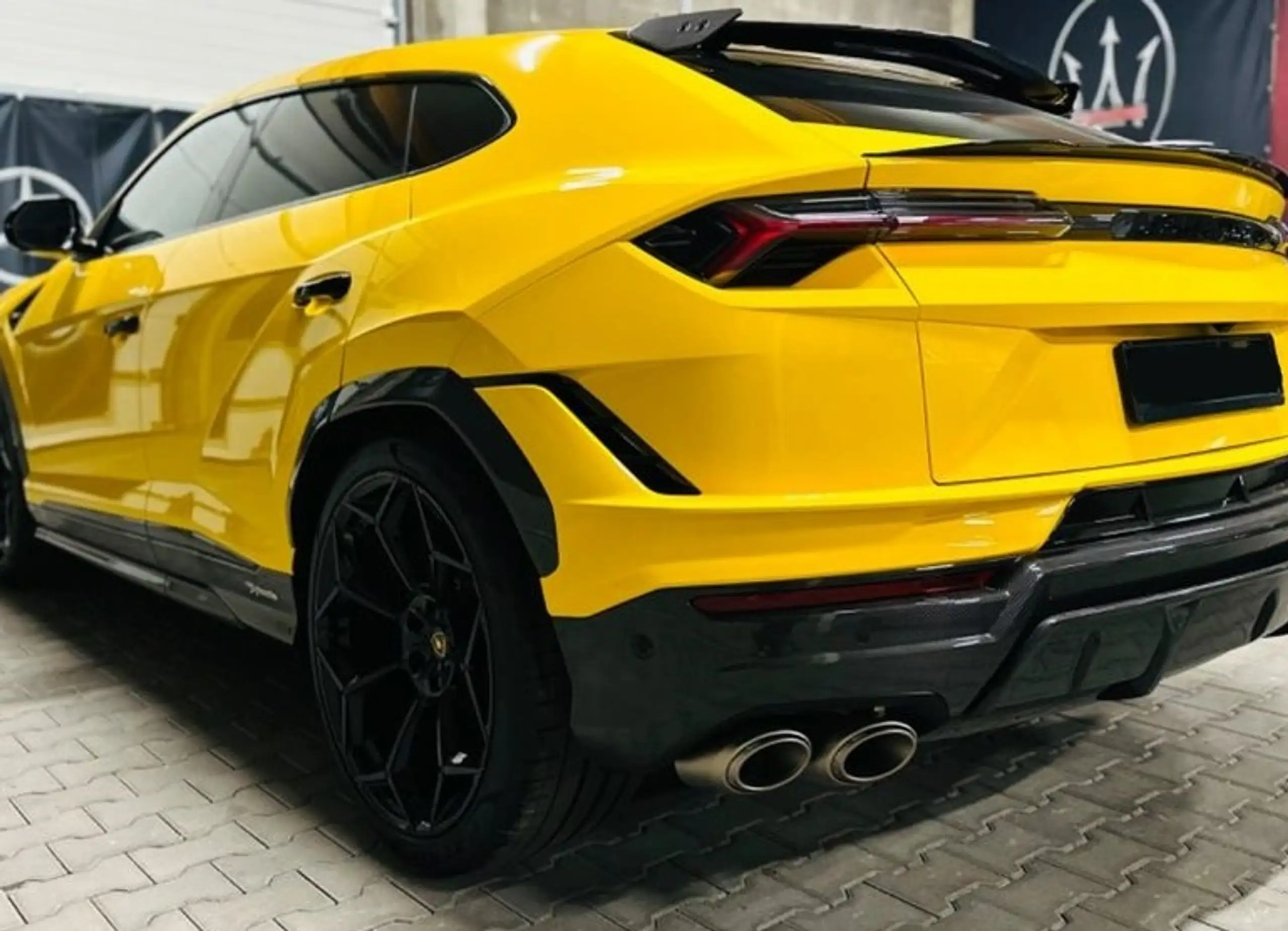 Lamborghini - Urus