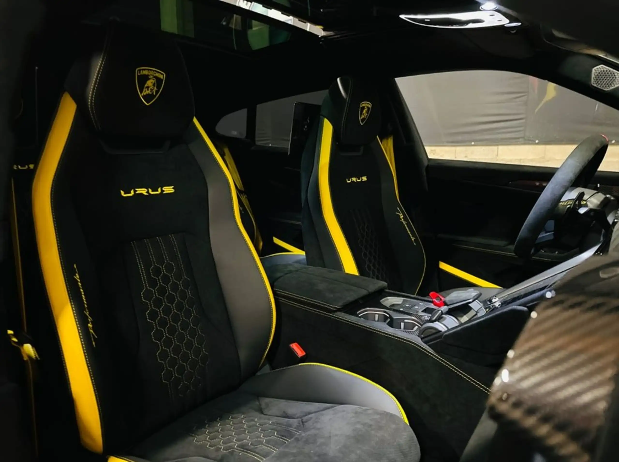 Lamborghini - Urus