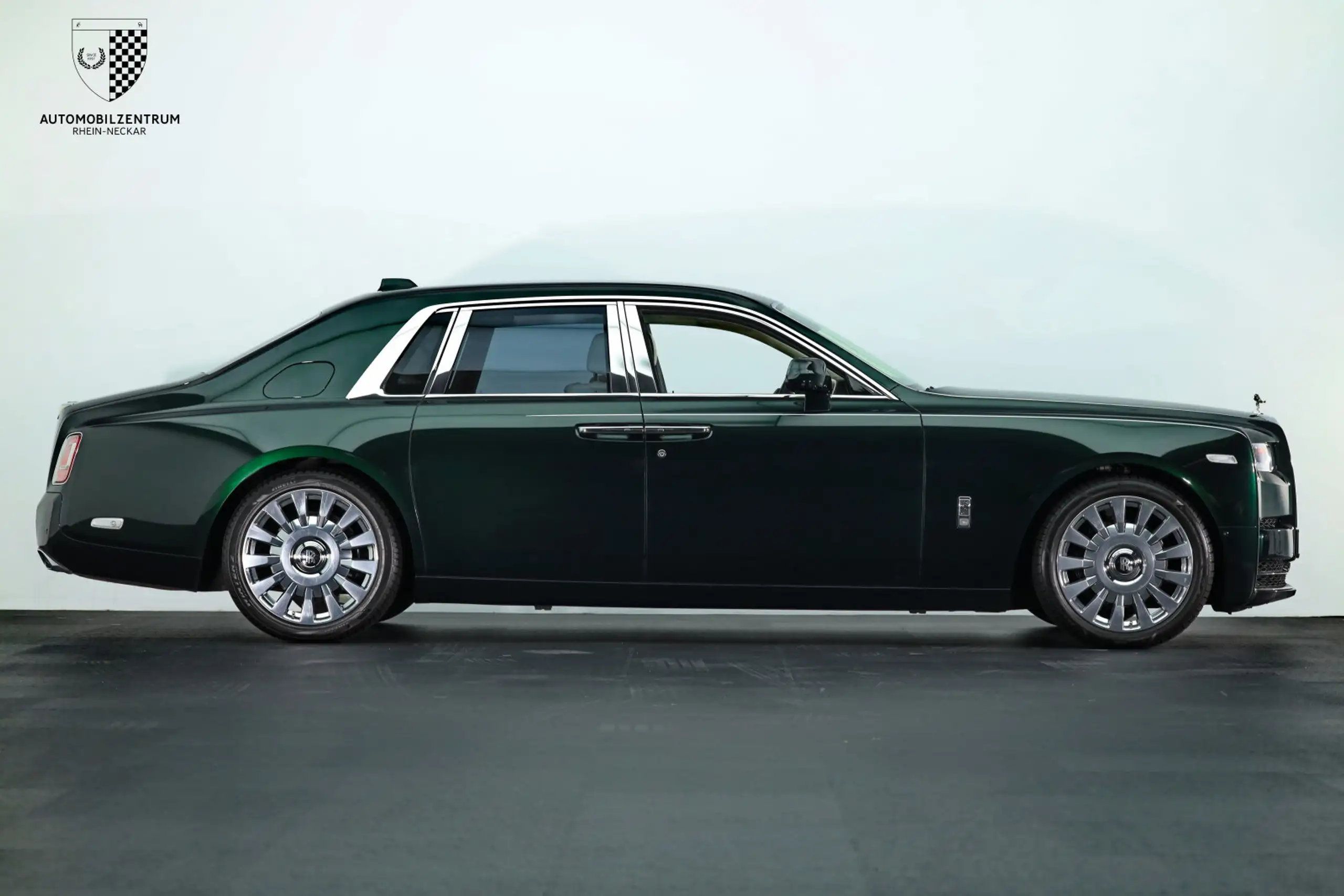 Rolls-Royce - Phantom