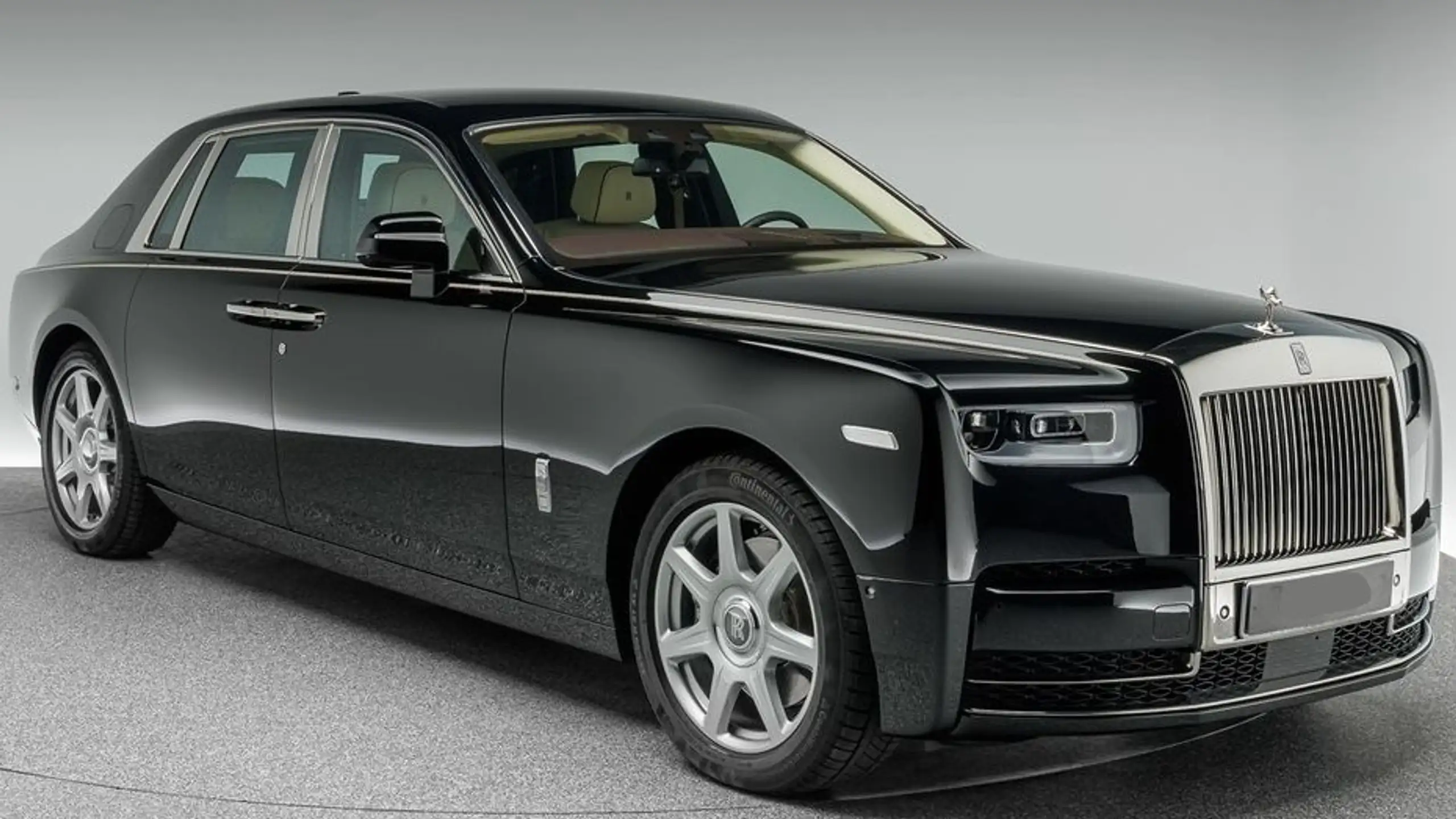 Rolls-Royce - Phantom