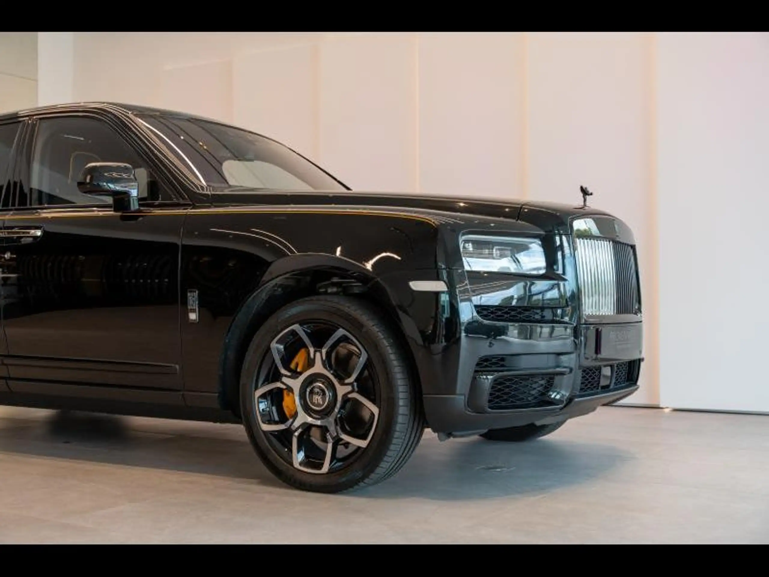 Rolls-Royce - Cullinan