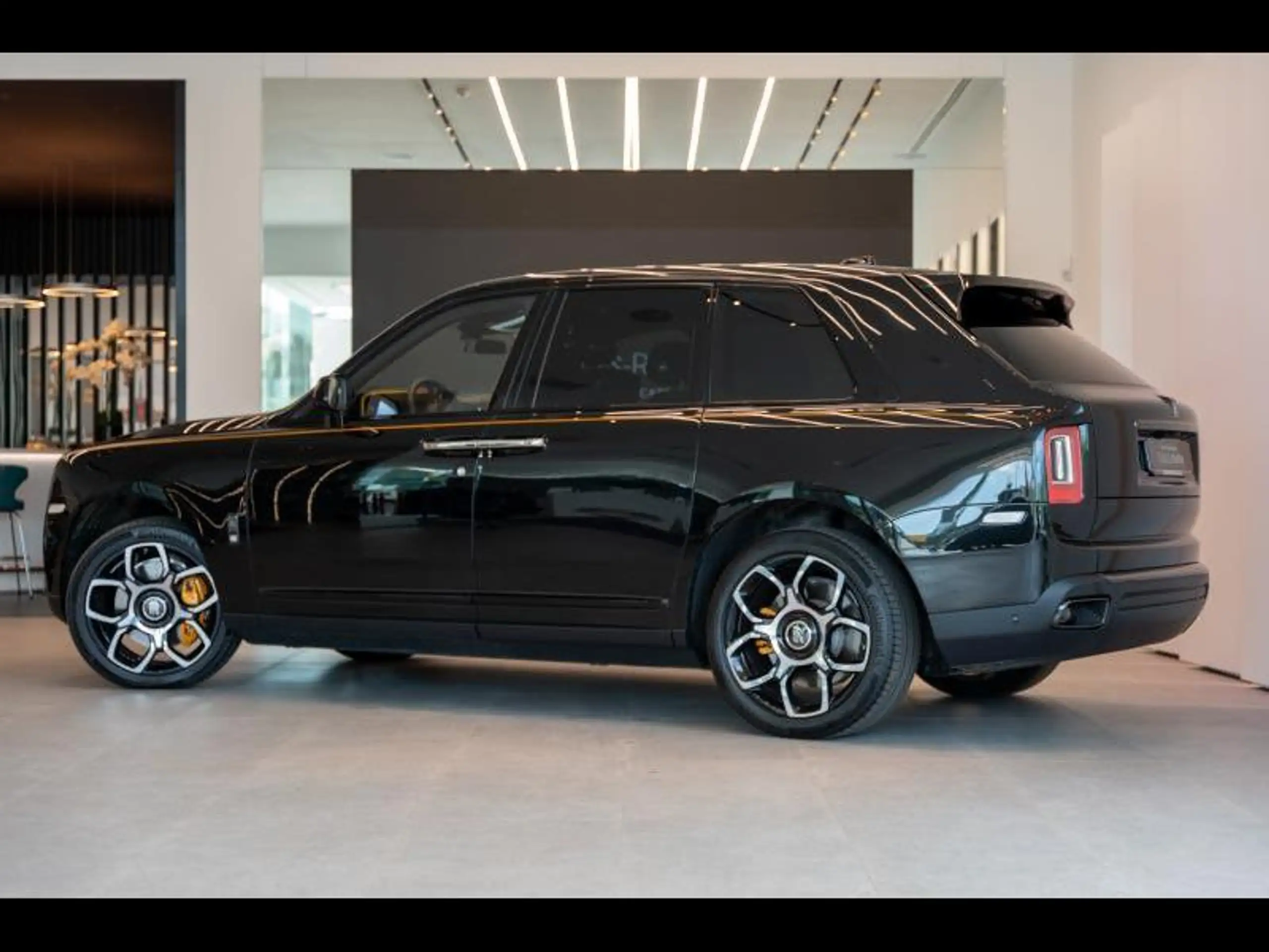 Rolls-Royce - Cullinan