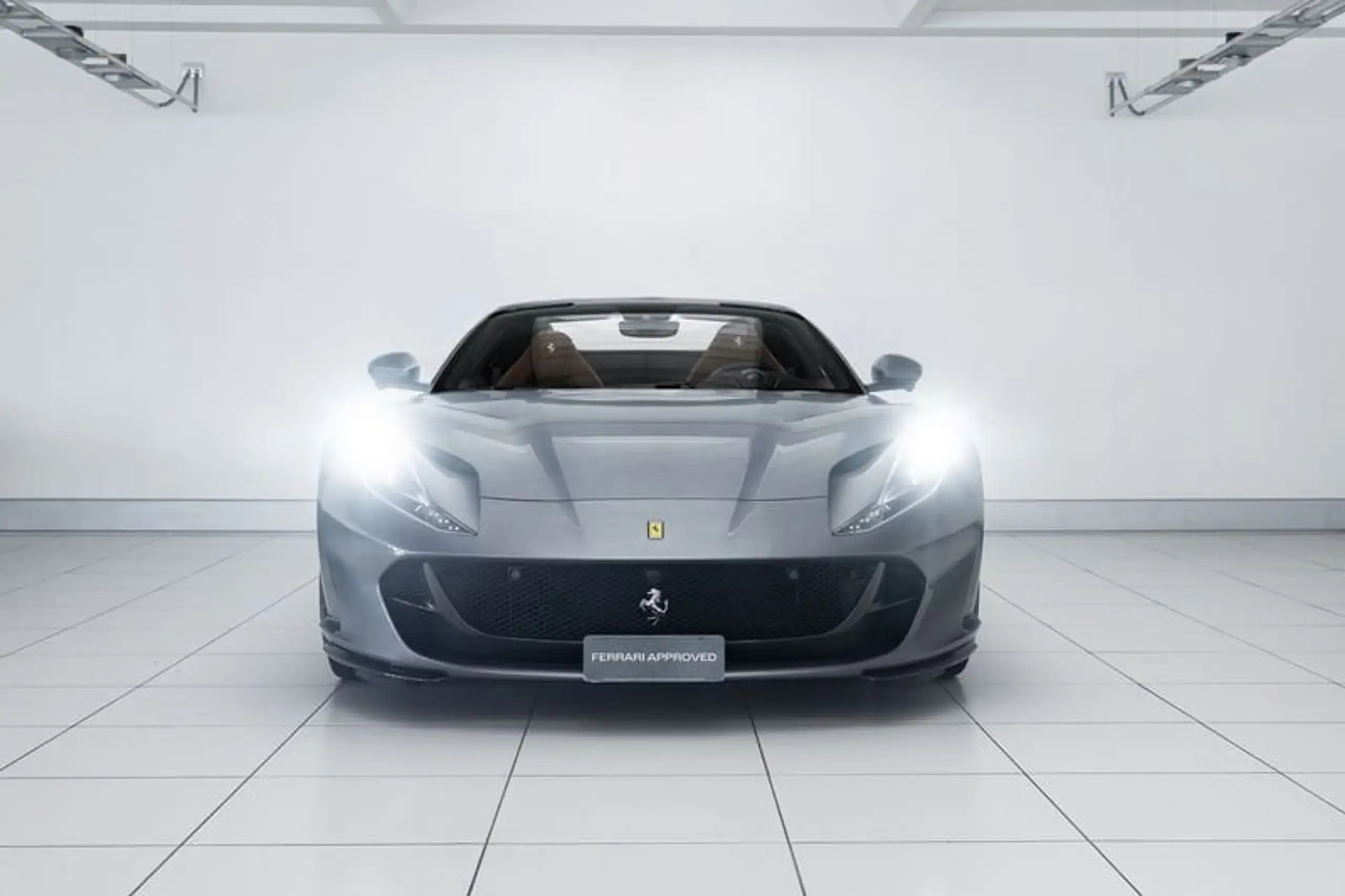 Ferrari - 812