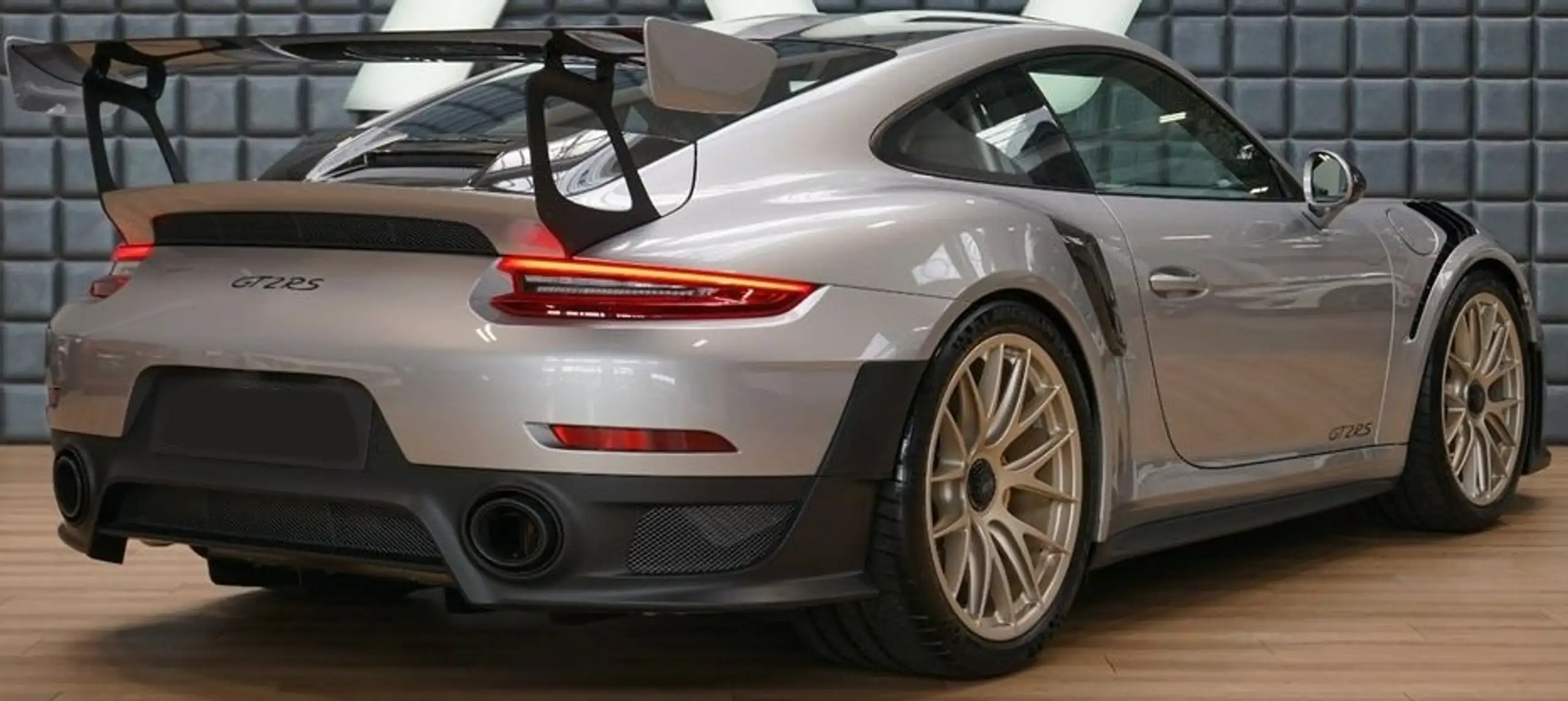 Porsche - 991