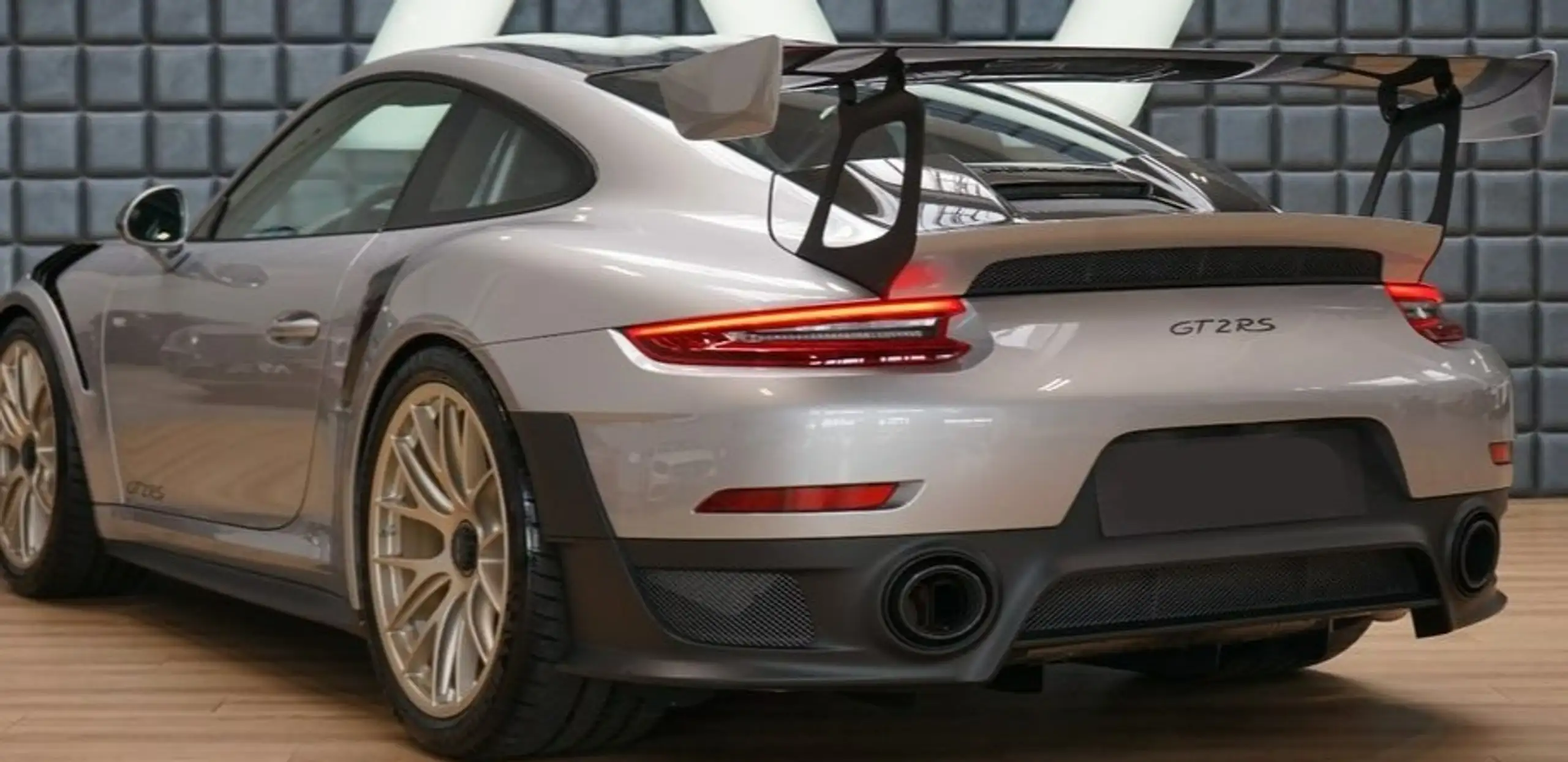 Porsche - 991