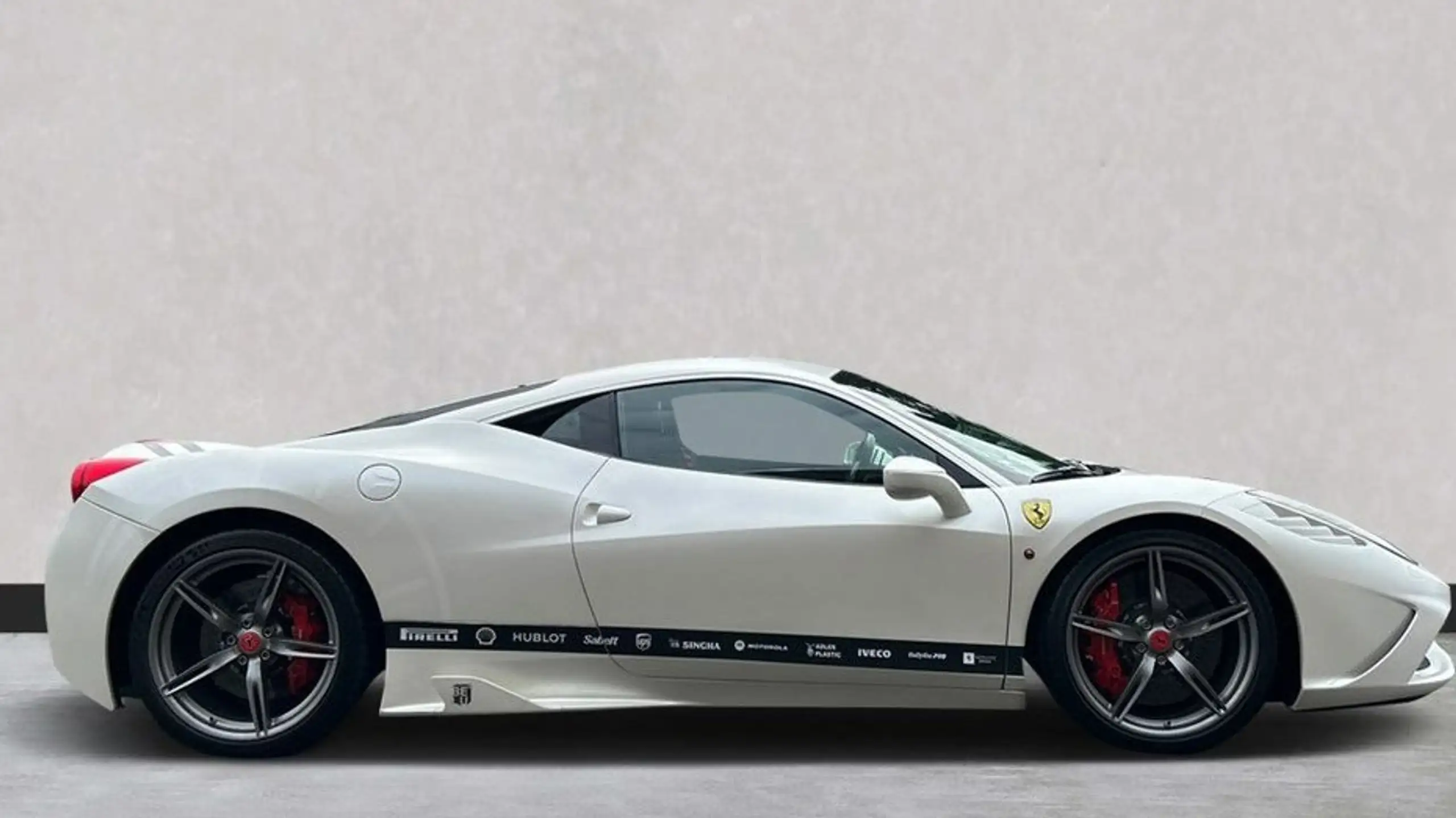 Ferrari - 458