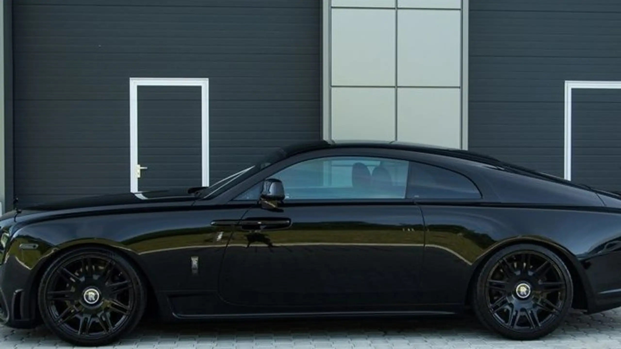 Rolls-Royce - Wraith