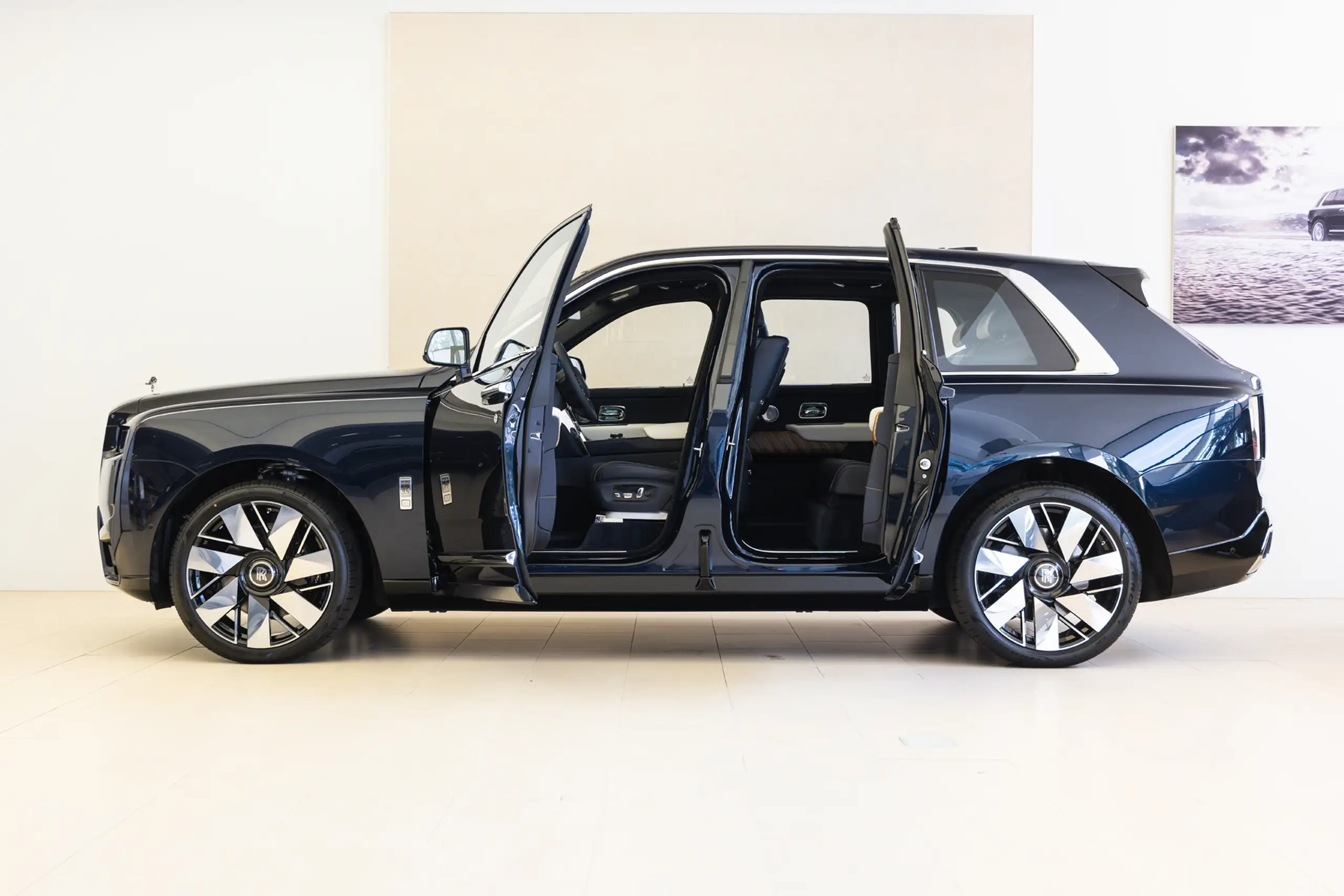 Rolls-Royce - Cullinan