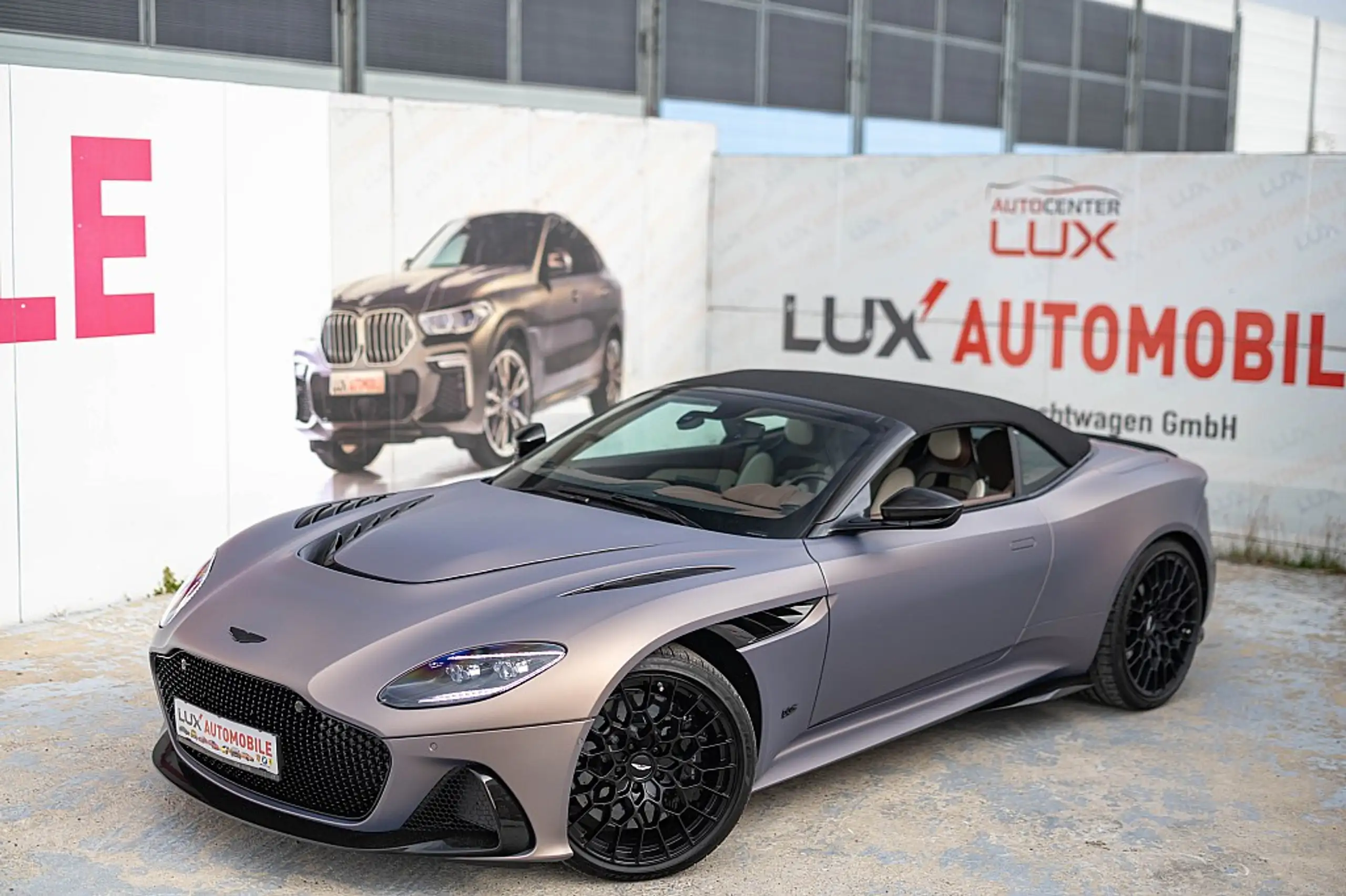 Aston Martin - DBS