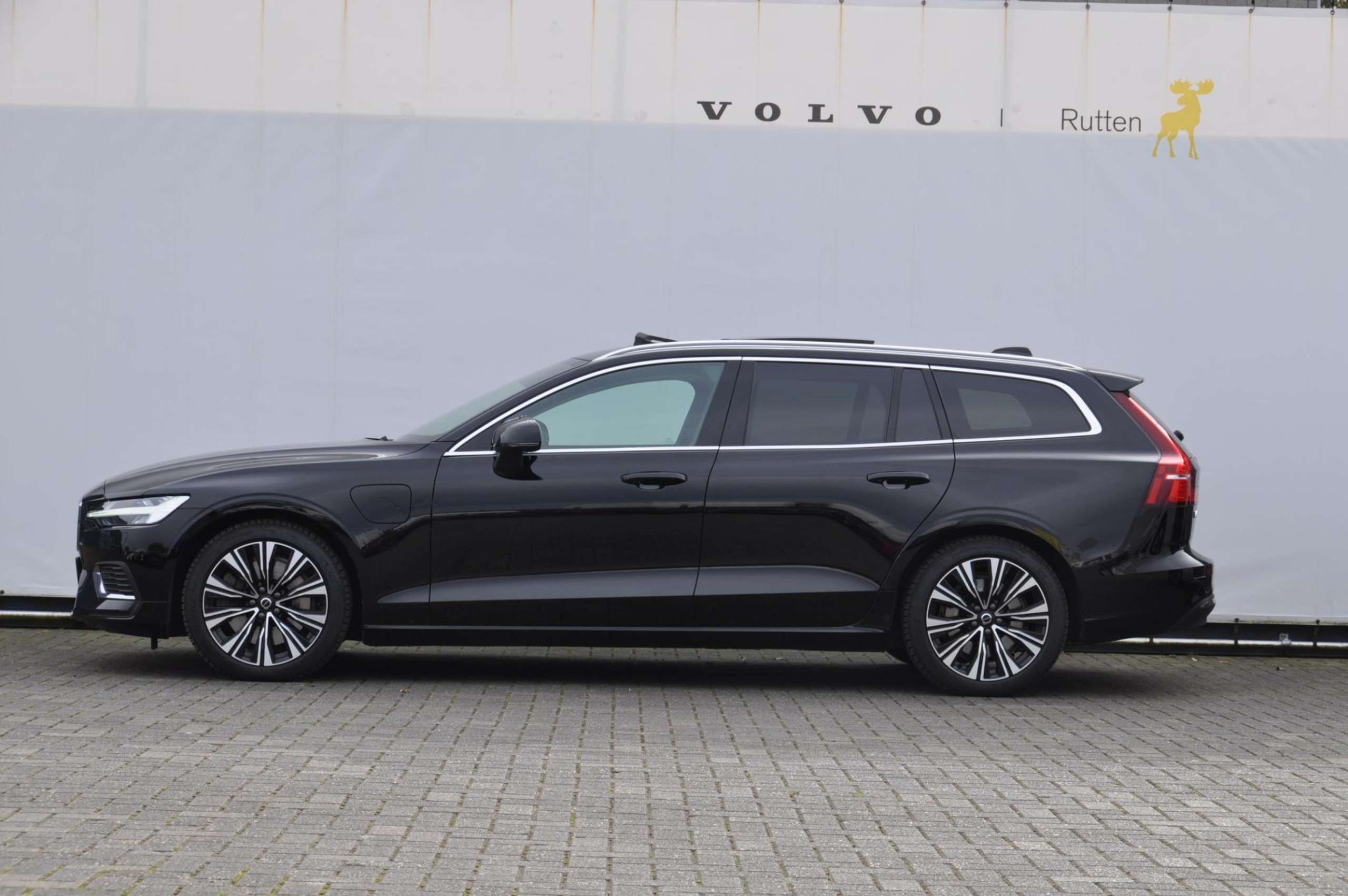 Volvo - V60