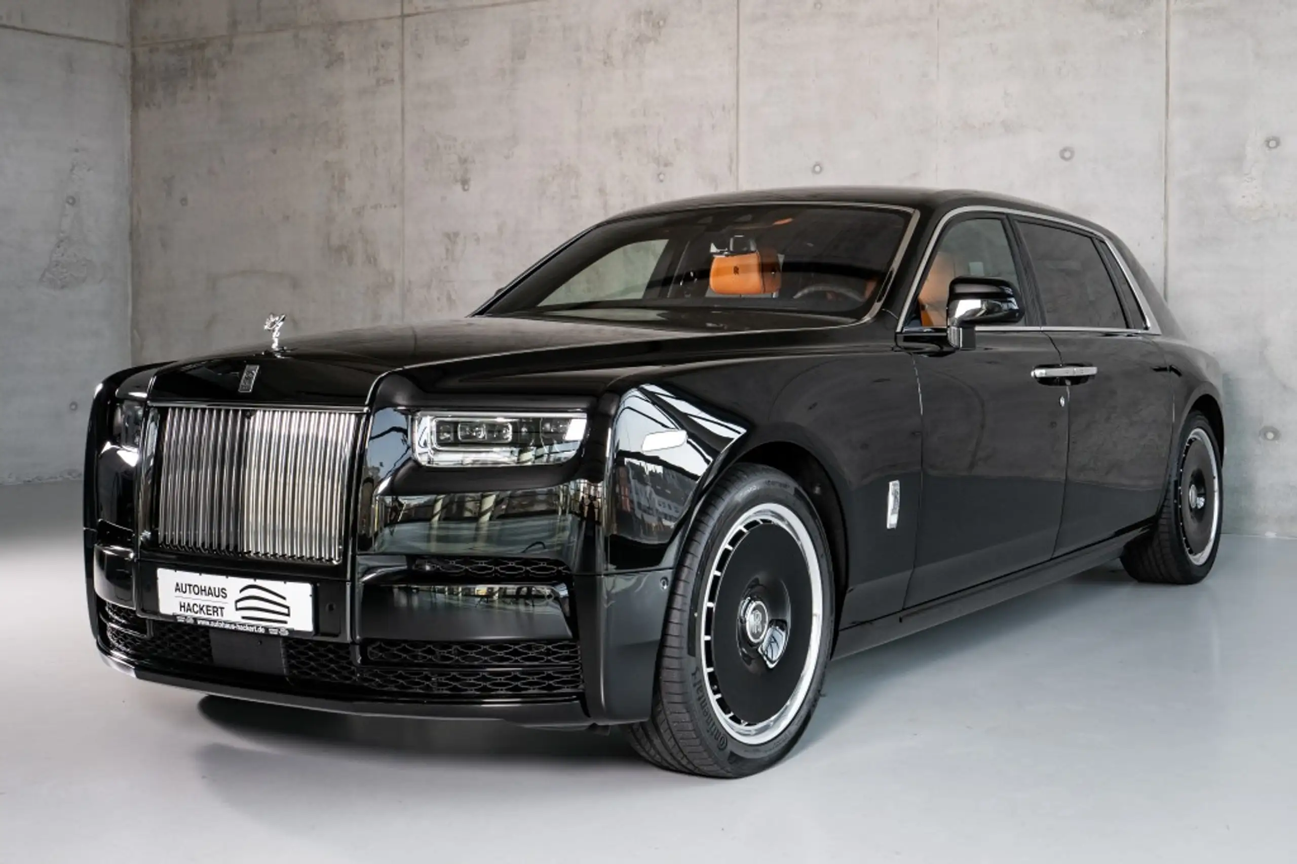 Rolls-Royce - Phantom