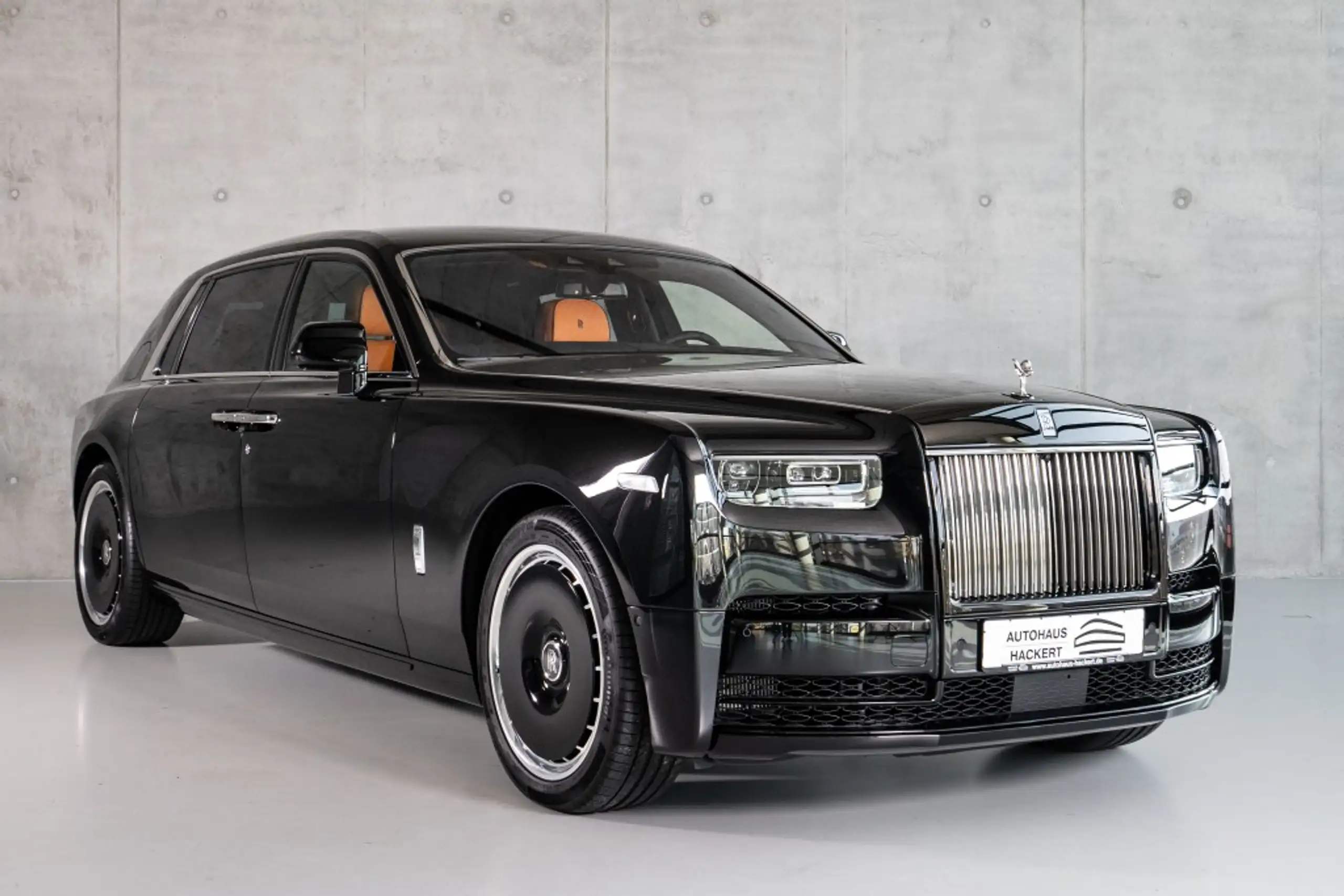 Rolls-Royce - Phantom