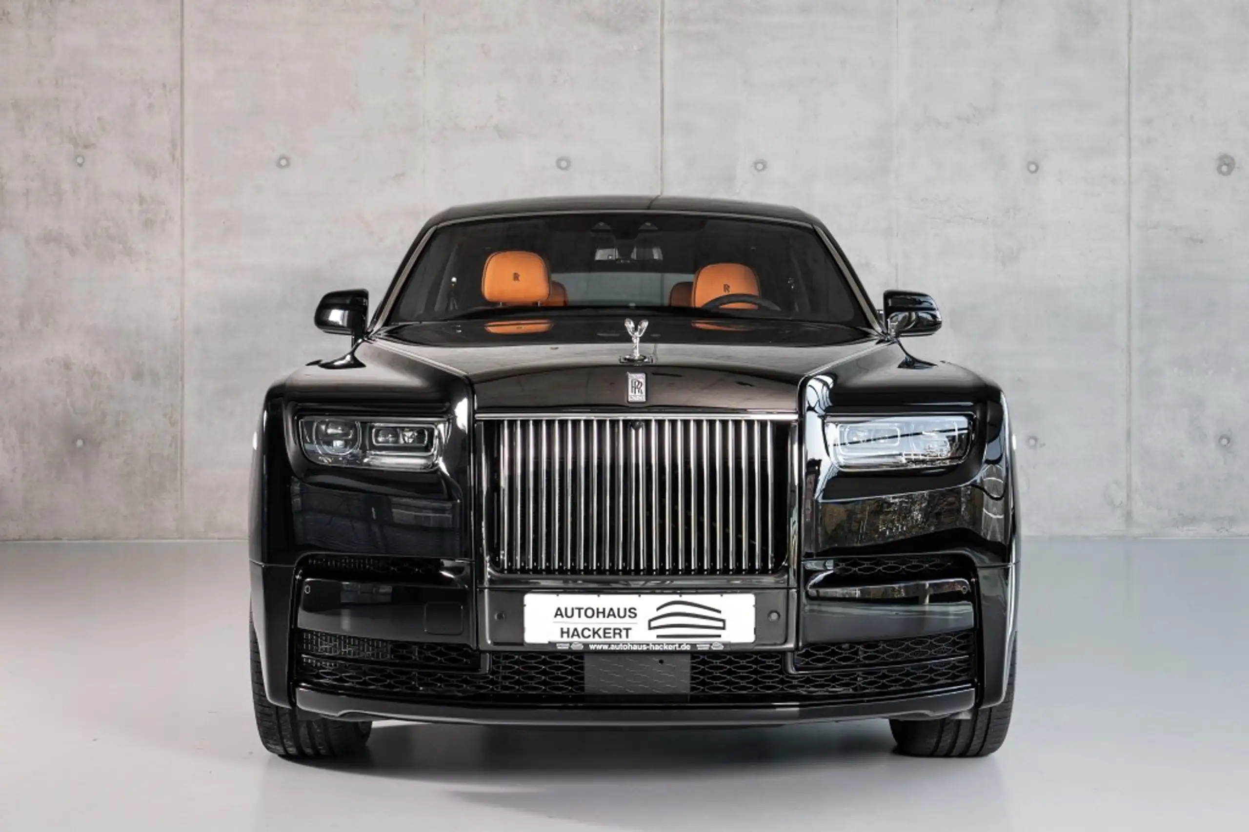 Rolls-Royce - Phantom