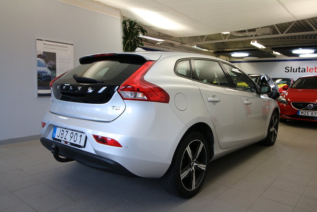 Volvo - V40