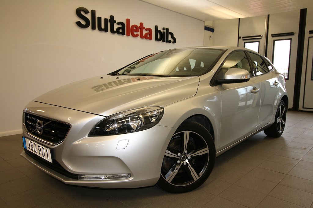 Volvo - V40