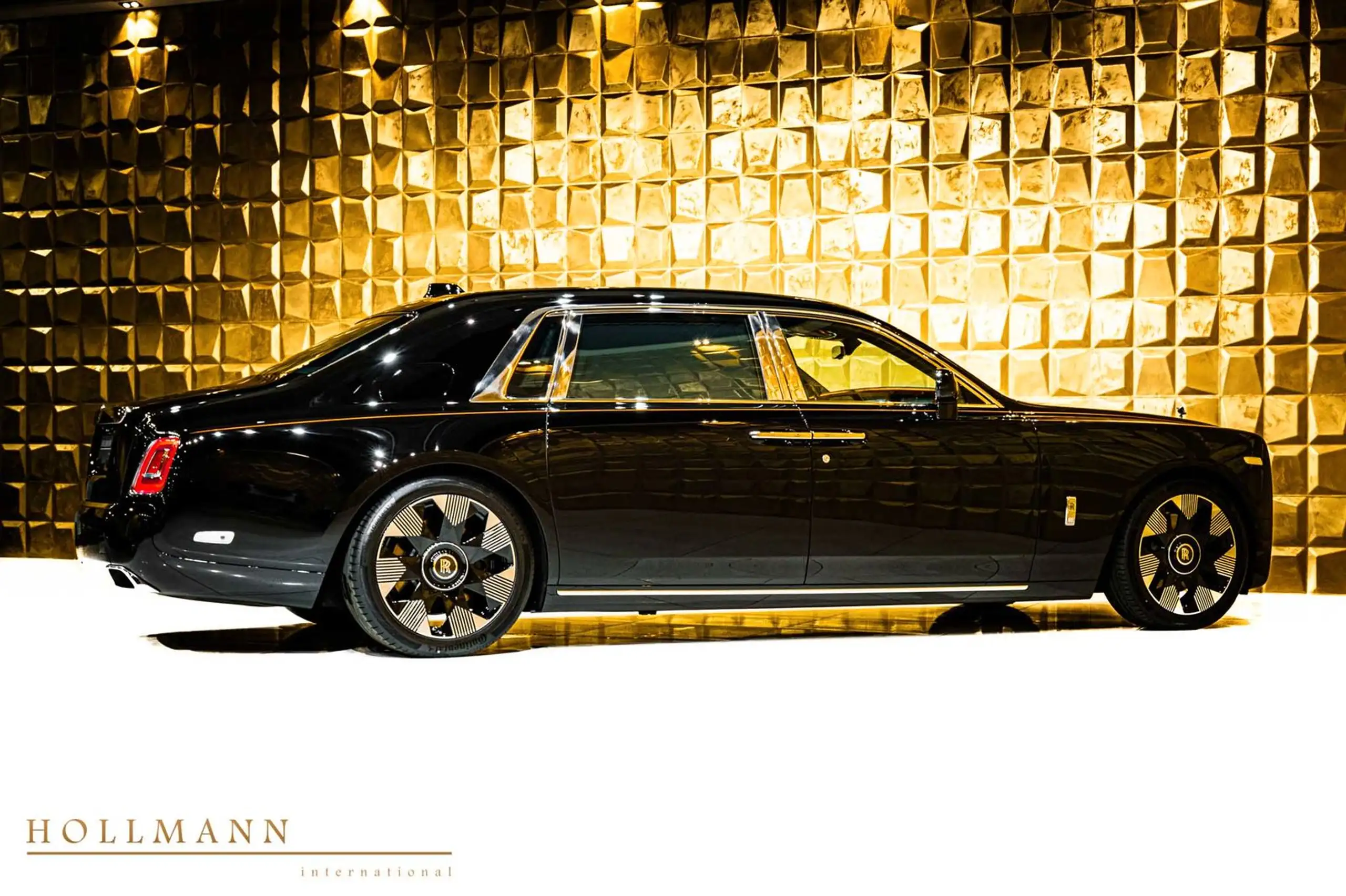 Rolls-Royce - Phantom