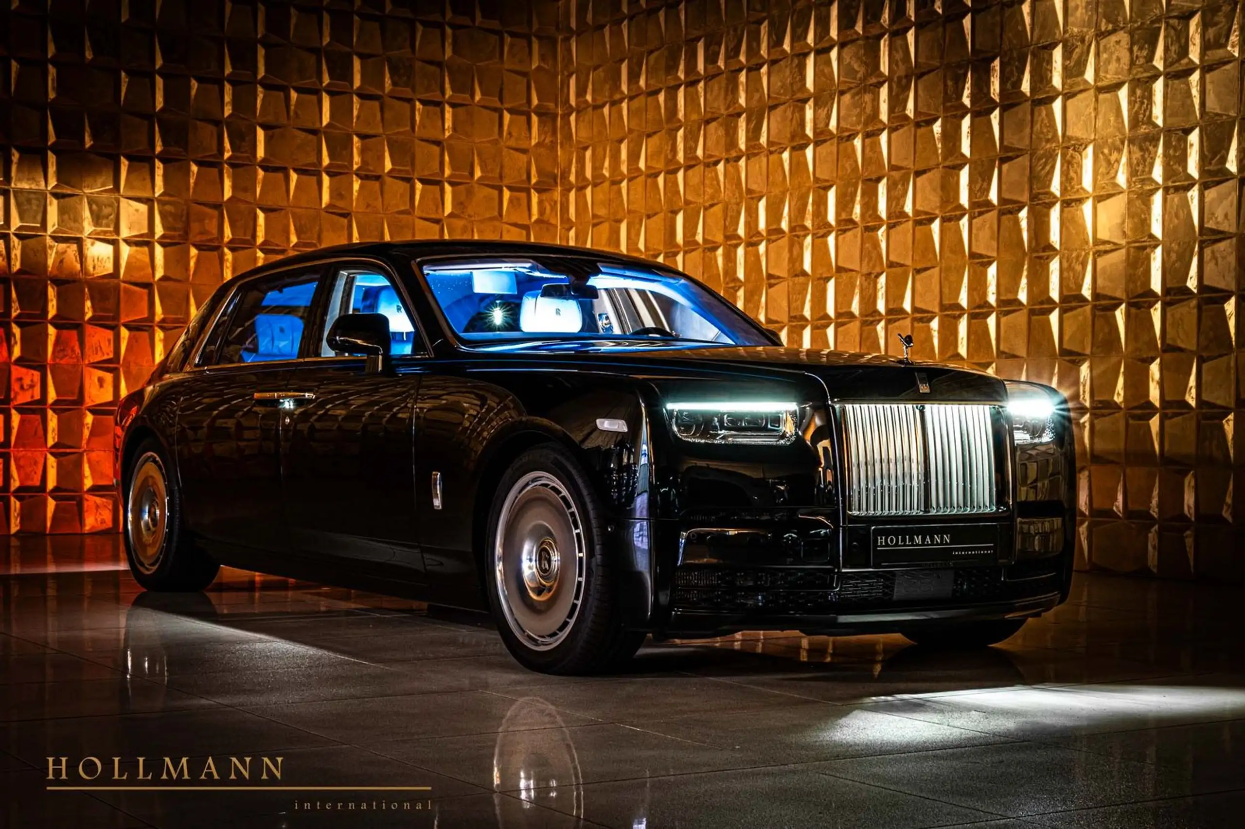 Rolls-Royce - Phantom