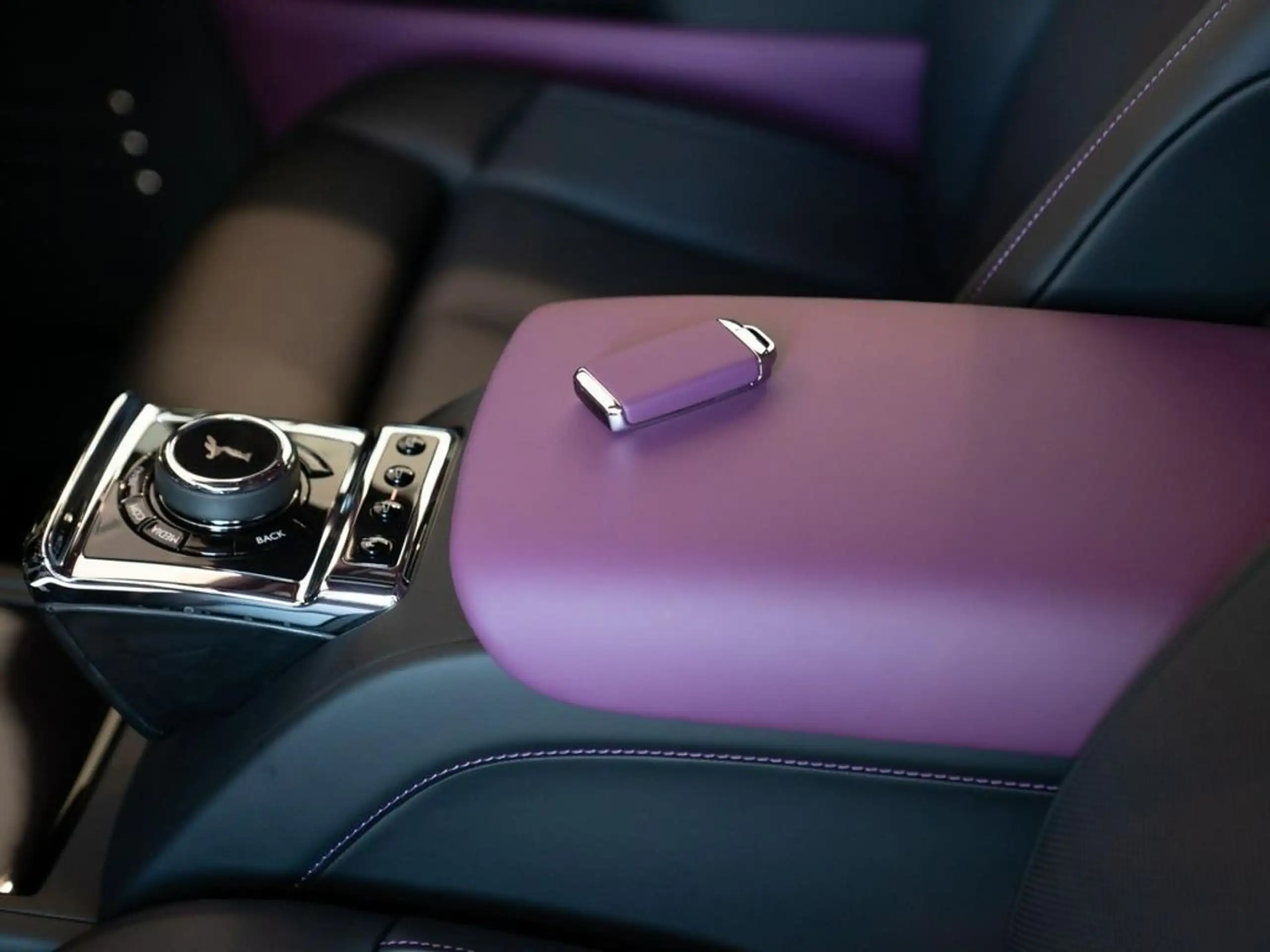 Rolls-Royce - Phantom