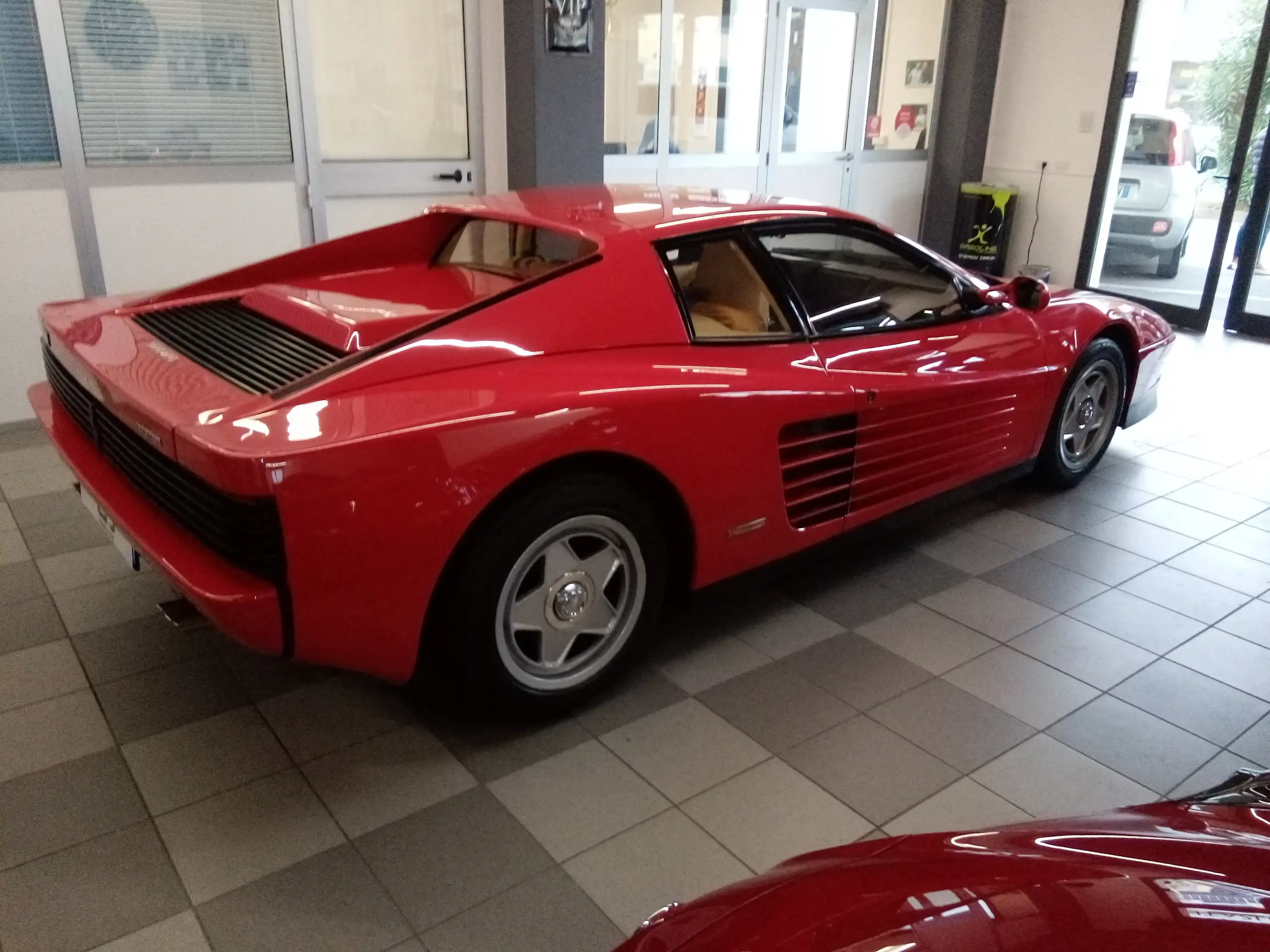 Ferrari - Testarossa