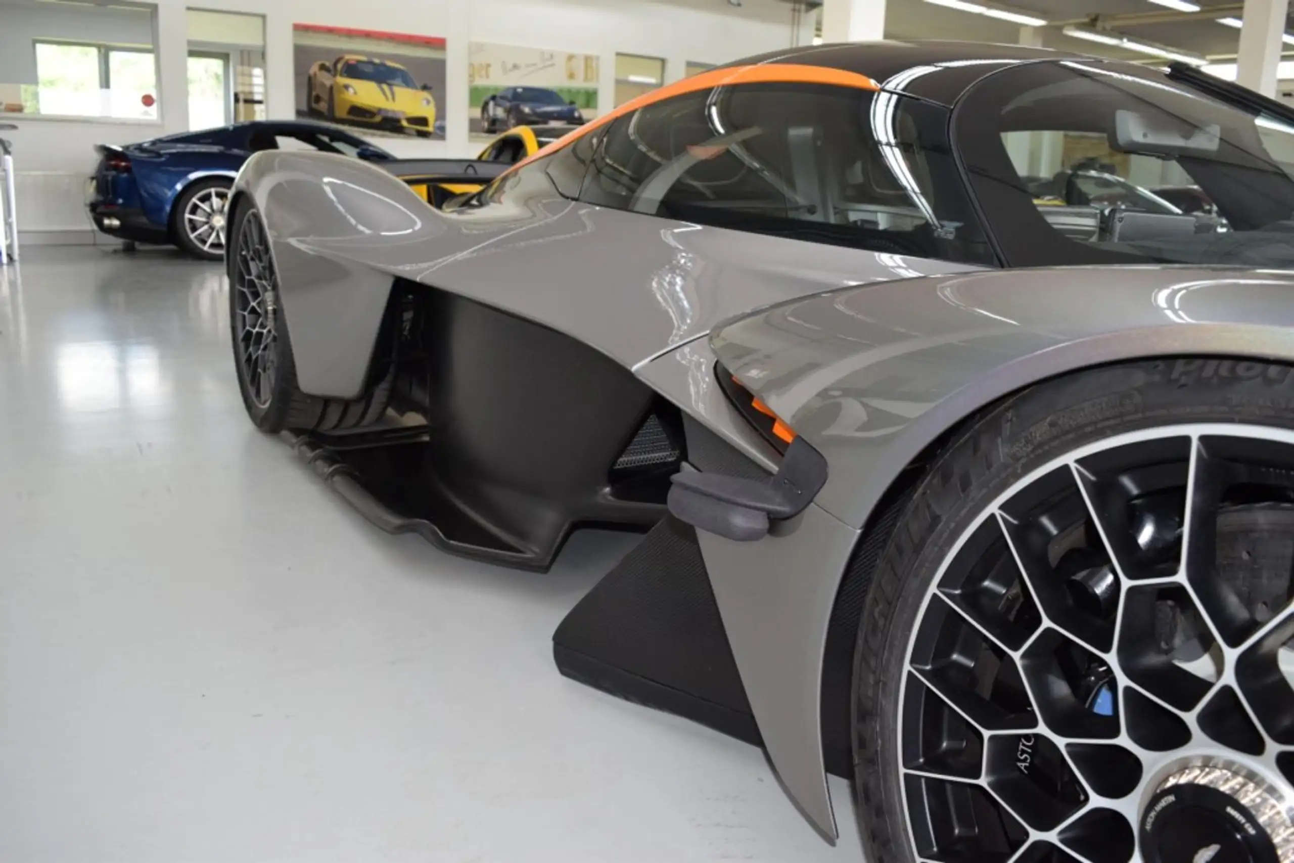 Aston Martin - Valkyrie