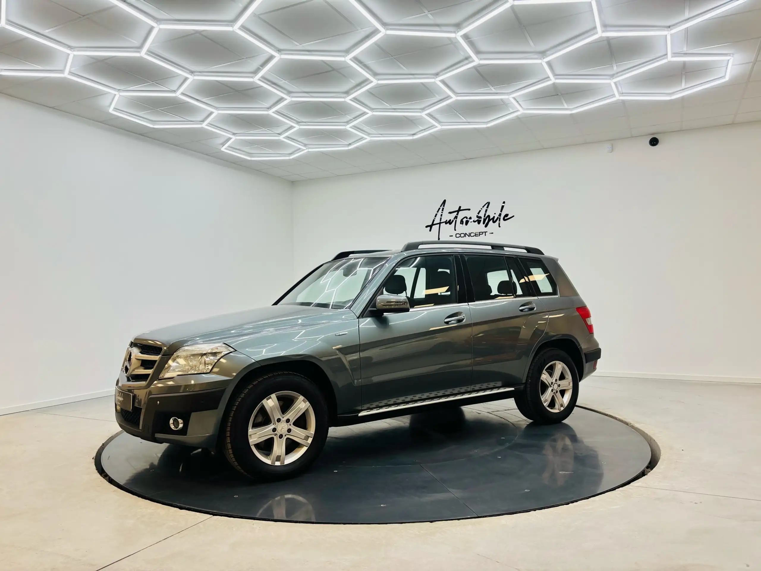 Mercedes-Benz - GLK 220