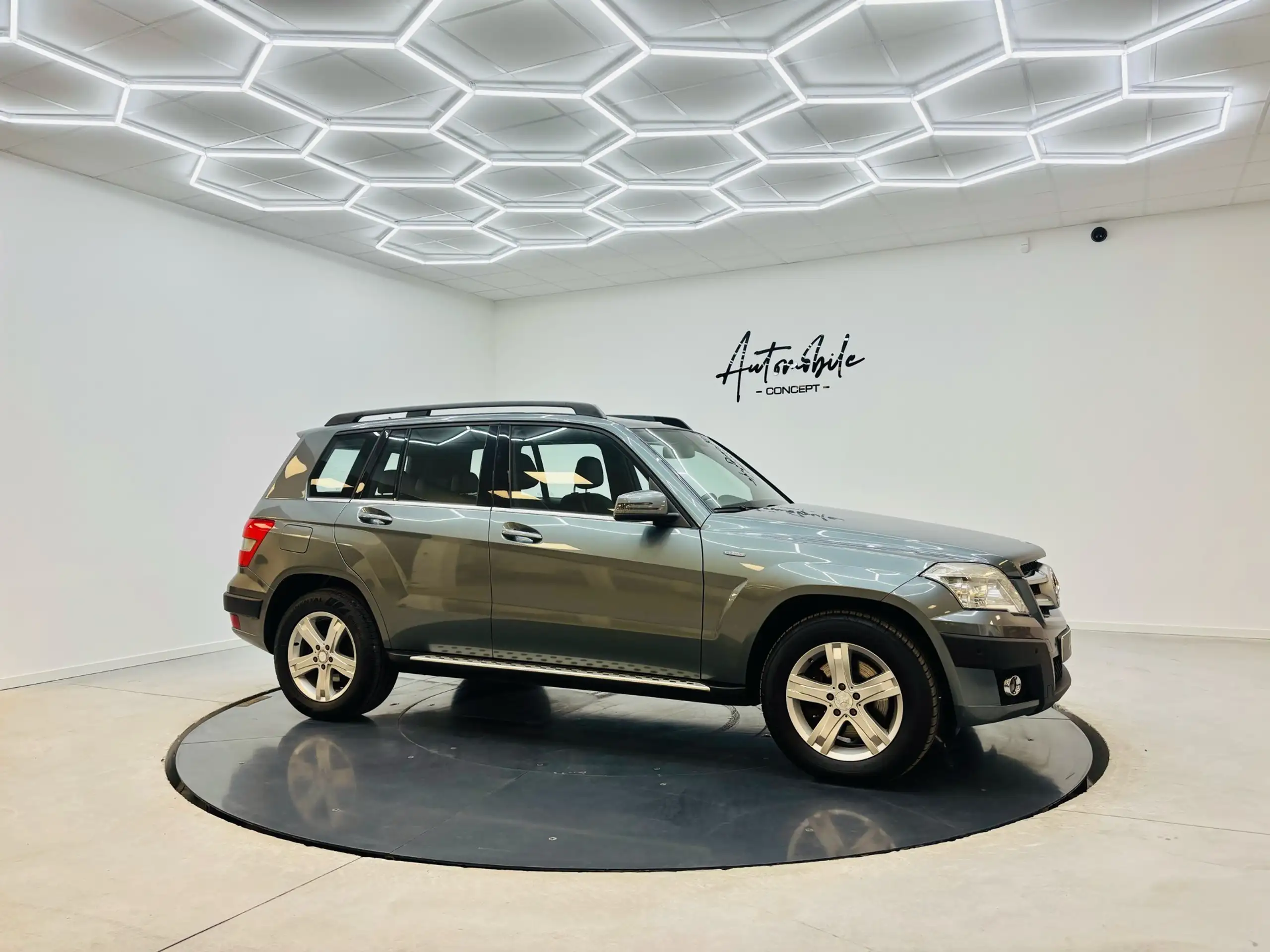 Mercedes-Benz - GLK 220