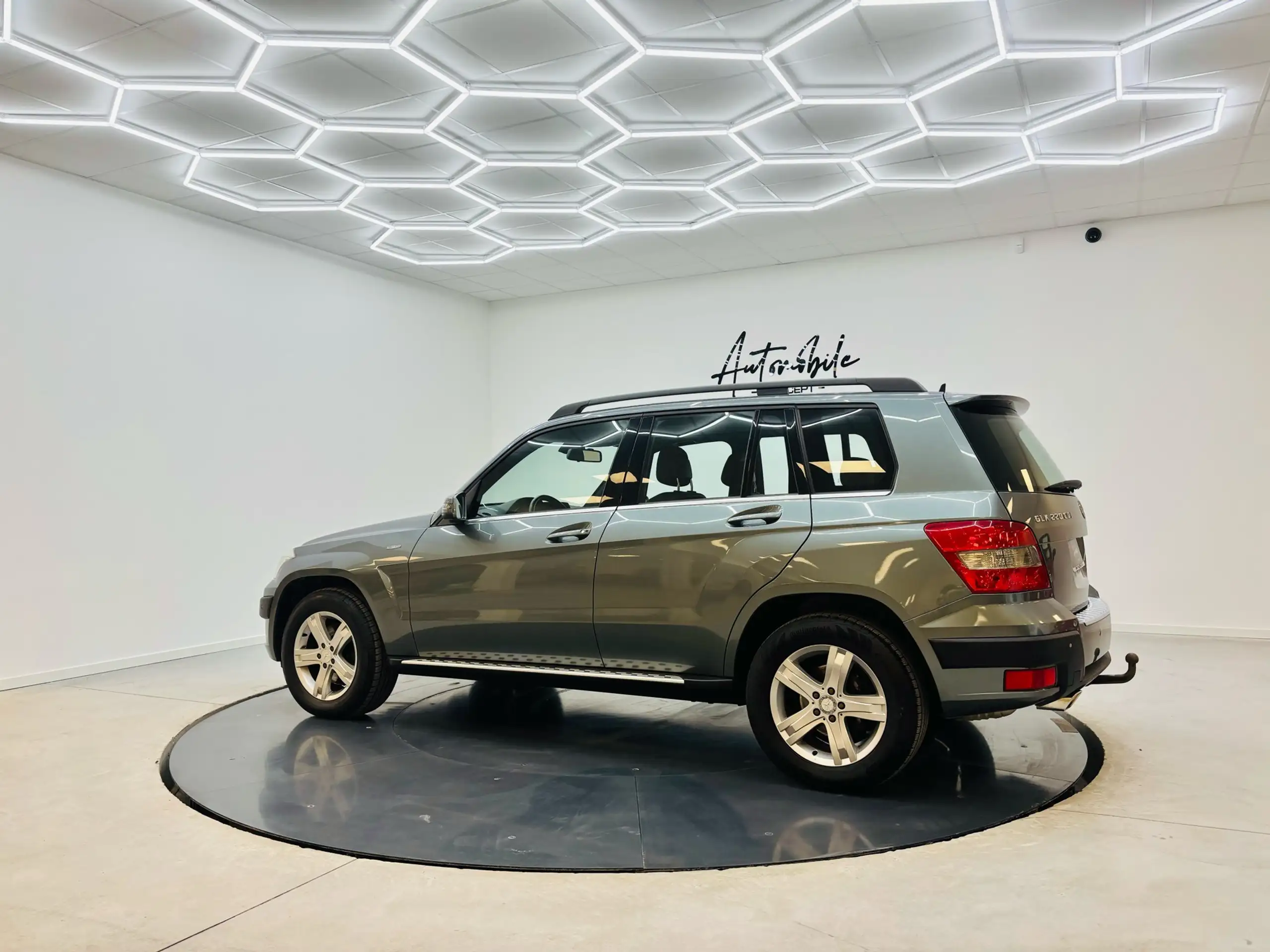 Mercedes-Benz - GLK 220