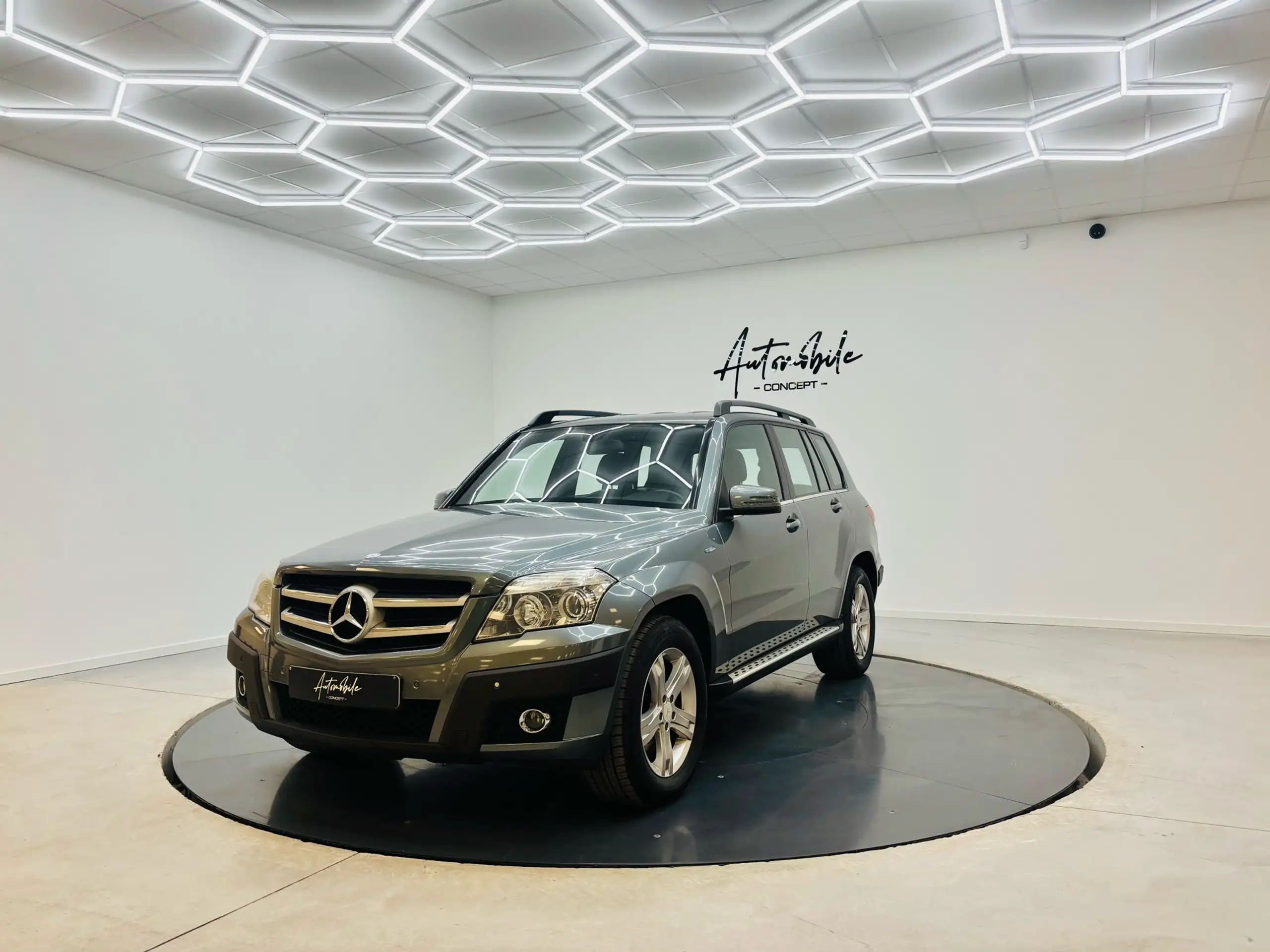 Mercedes-Benz - GLK 220