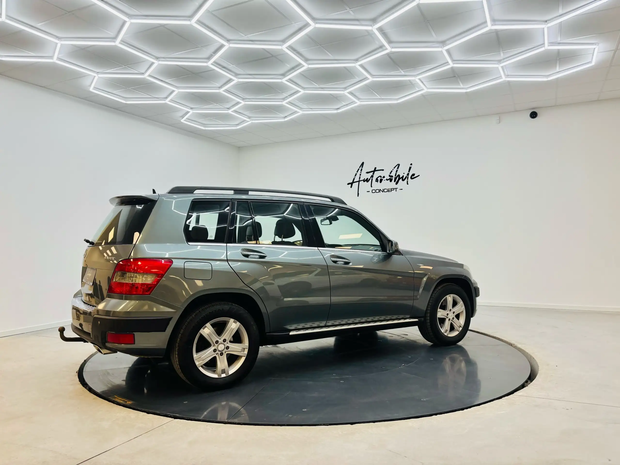 Mercedes-Benz - GLK 220