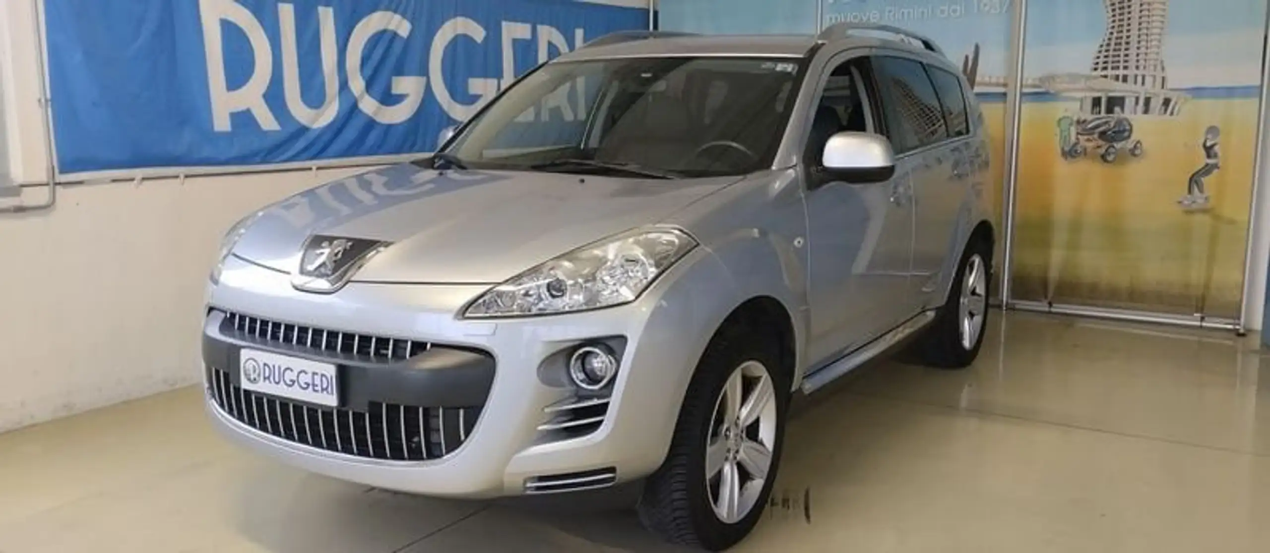 Peugeot - 4007